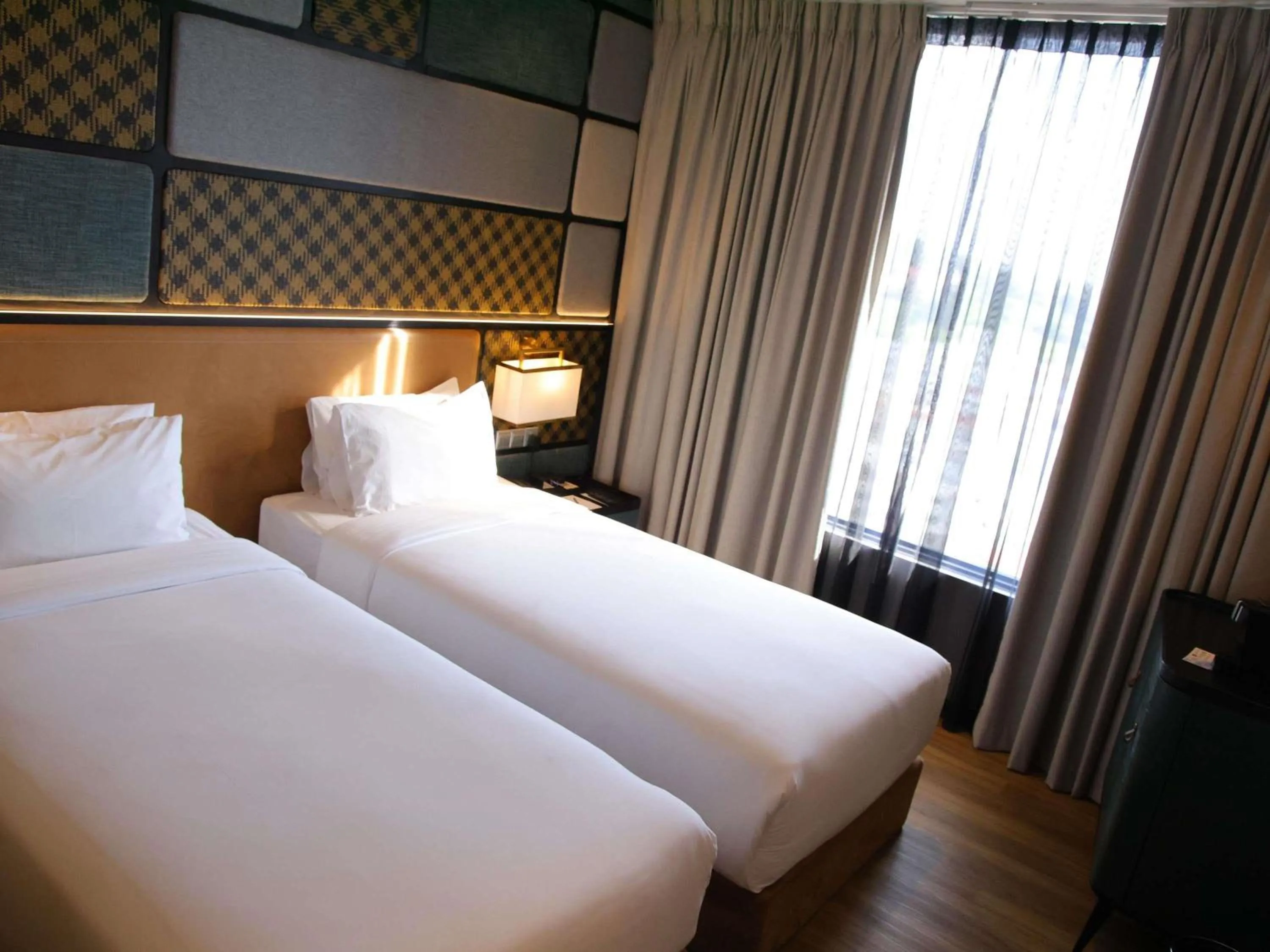 Bedroom, Bed in Mercure Miri City Centre