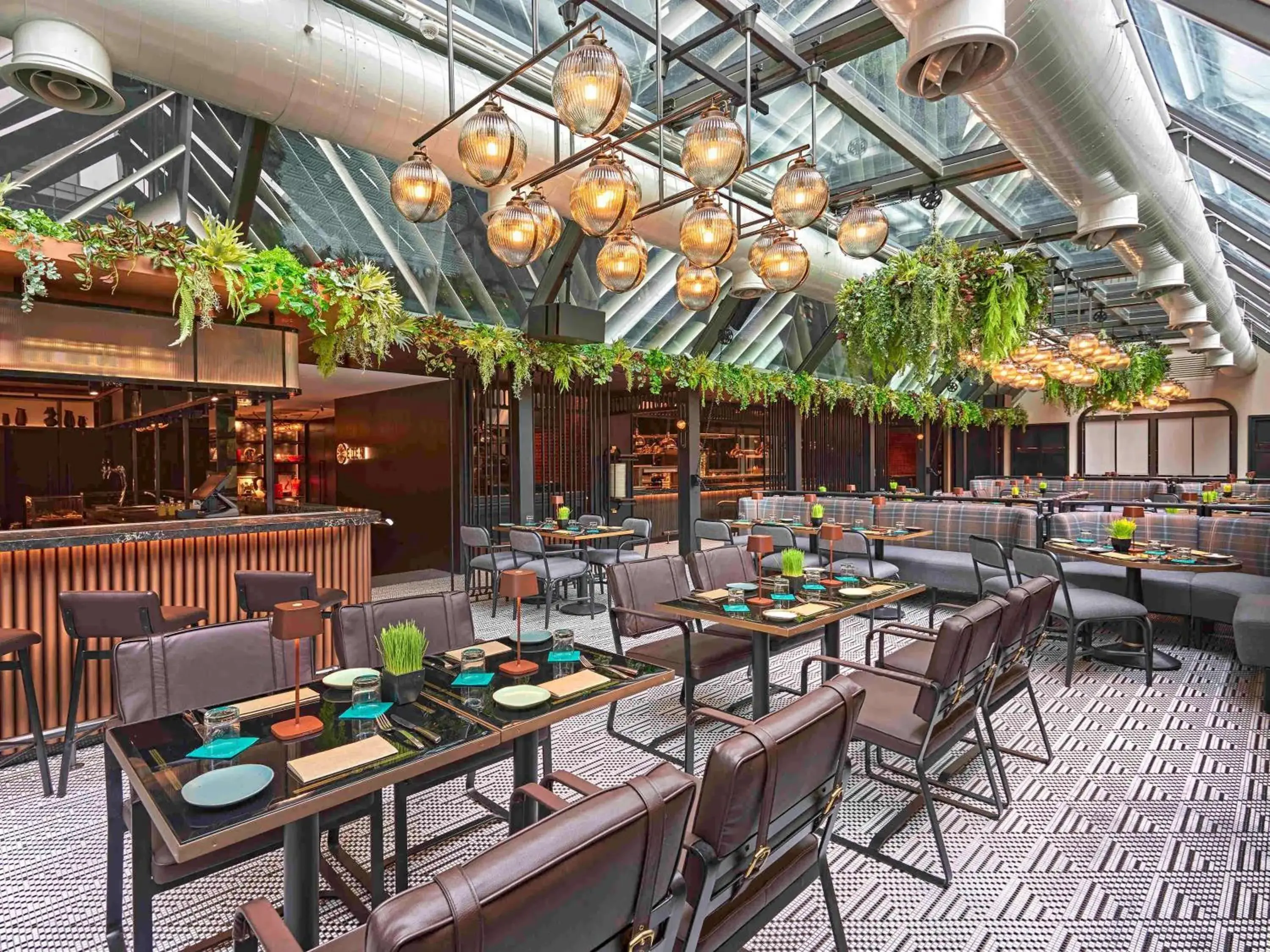 Restaurant/places to eat in Pullman Singapore Orchard Restaurant/places to eat in Pullman Singapore Orchard