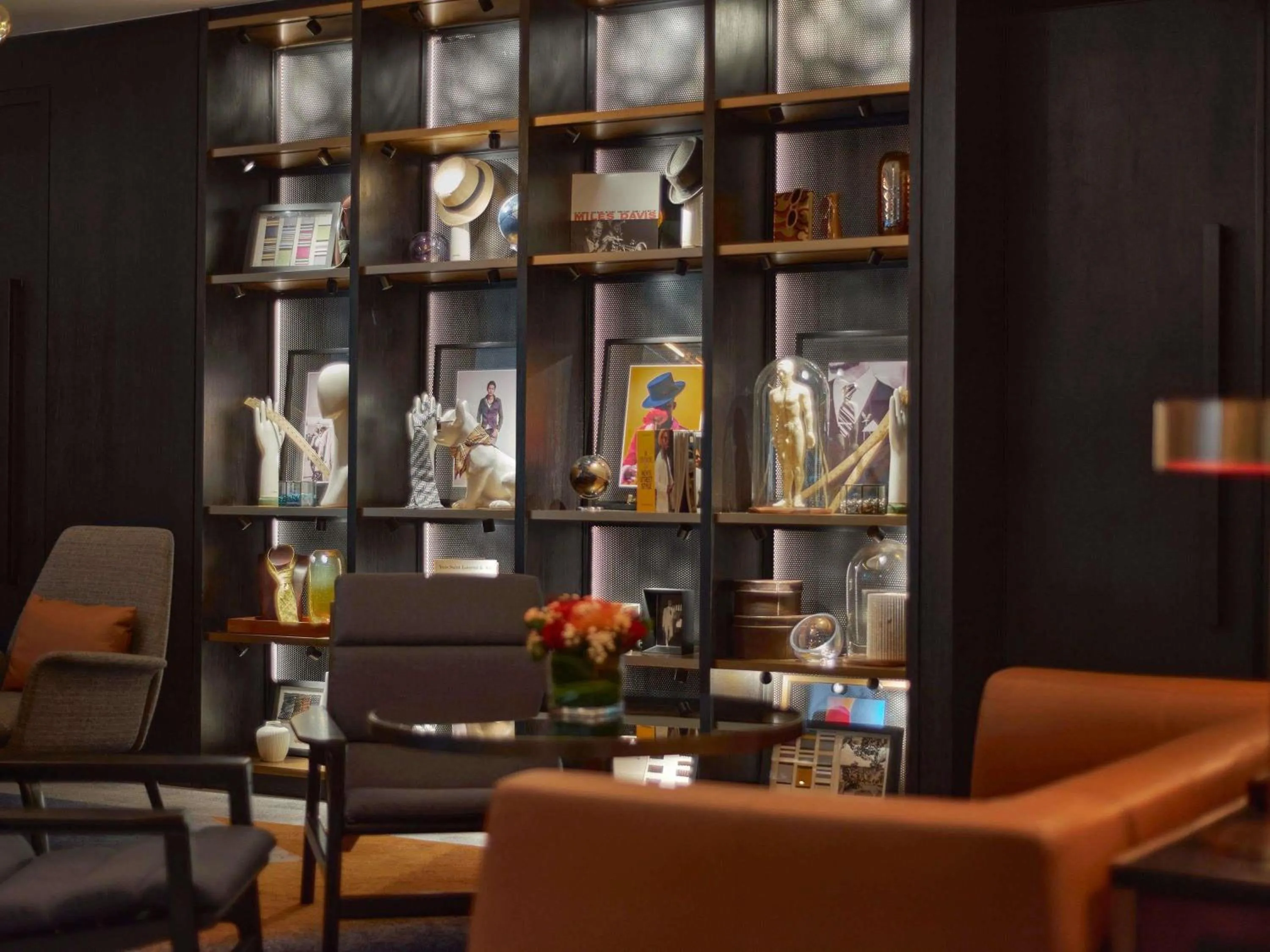 Lounge or bar in Pullman Singapore Orchard