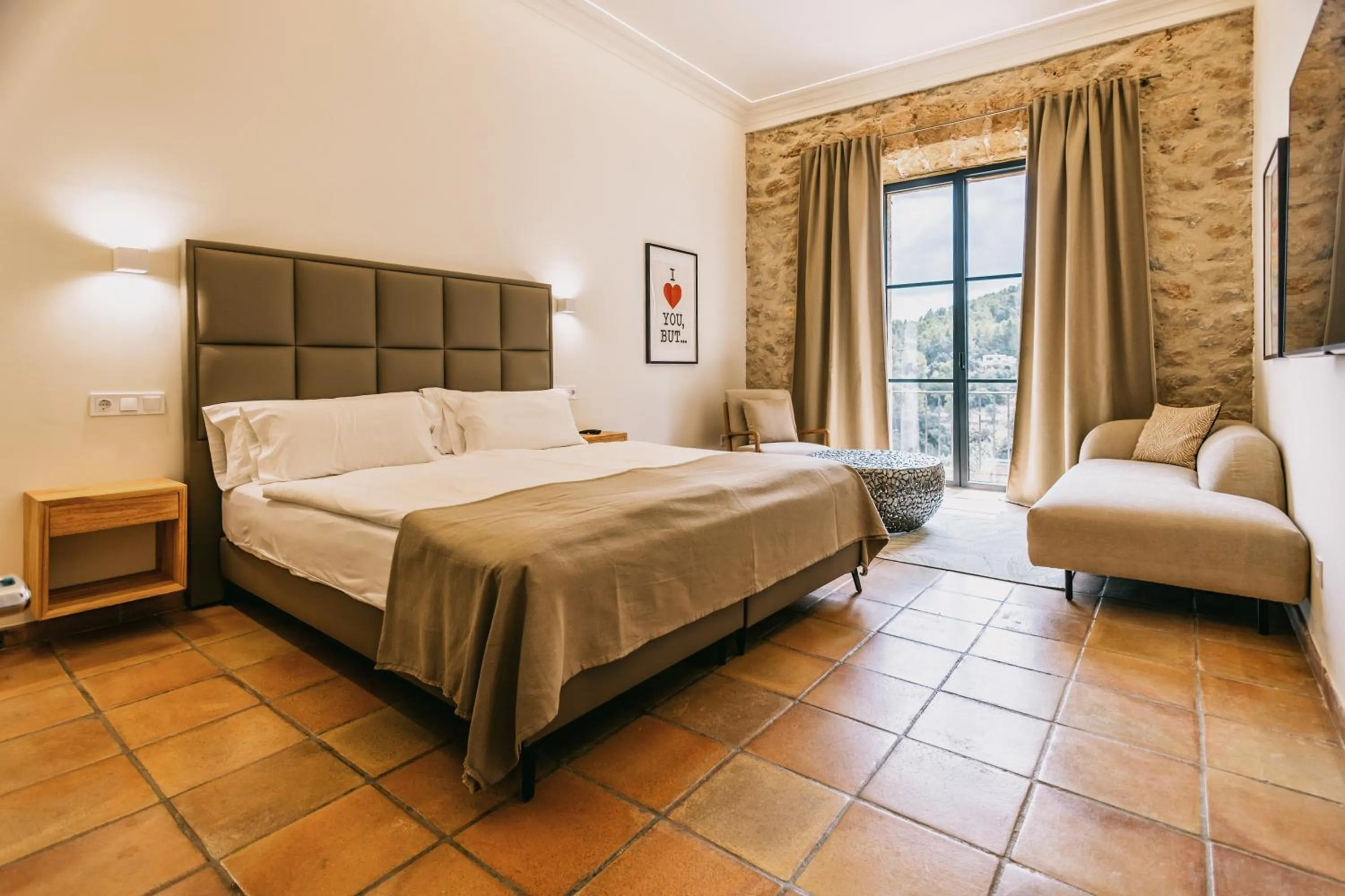 Photo of the whole room in Posada del Marqués