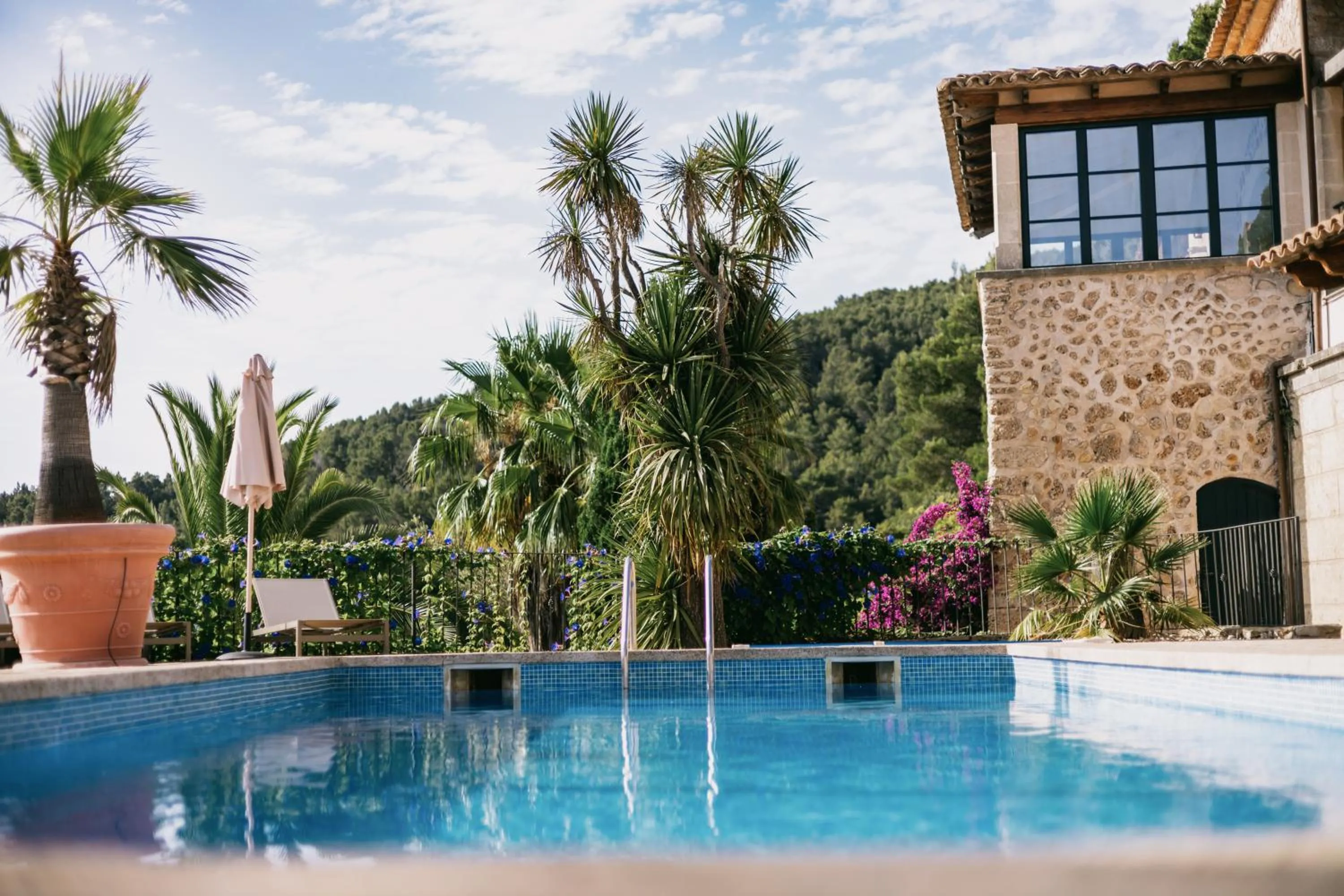 Pool view in Posada del Marqués