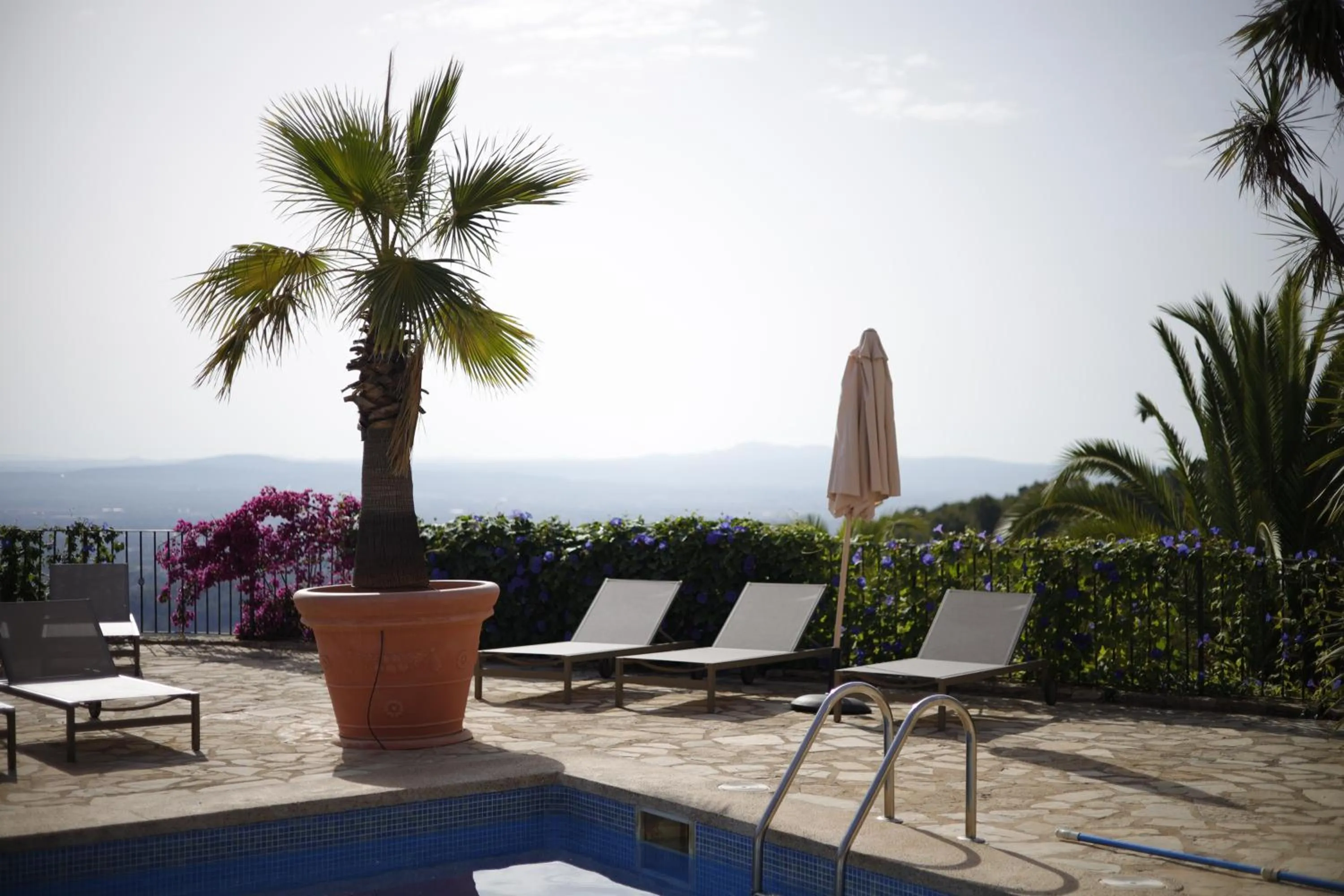 Swimming pool in Posada del Marqués