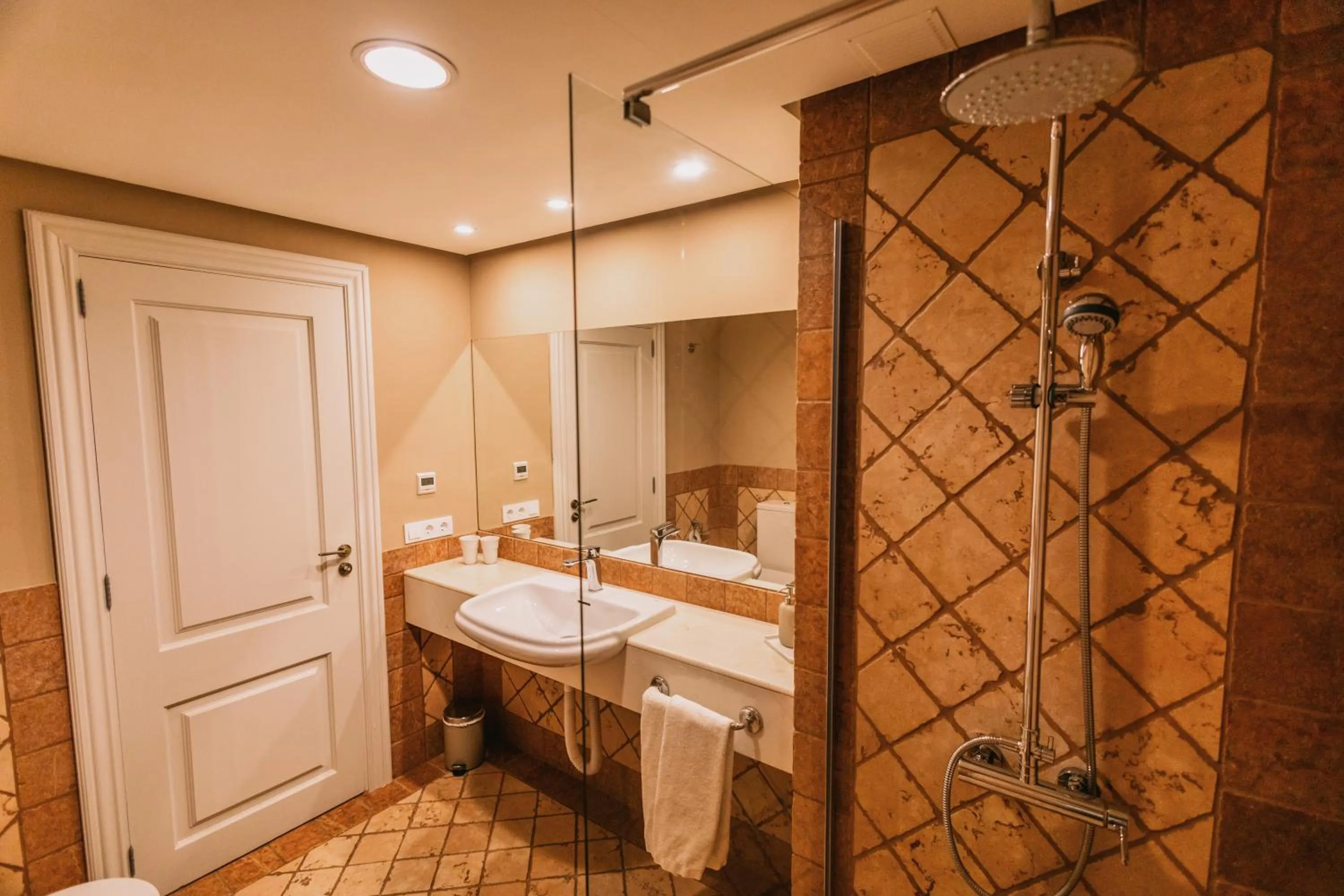 Shower in Posada del Marqués