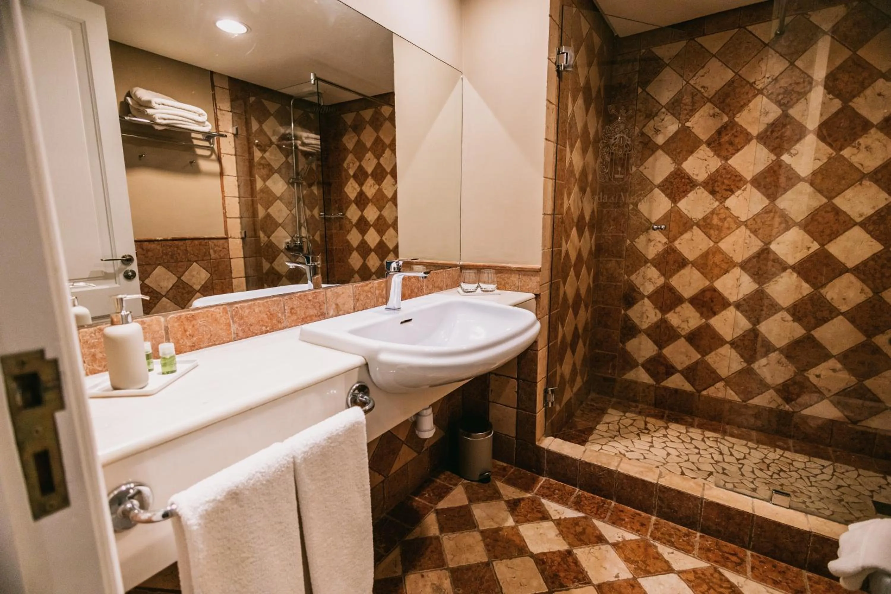 Bathroom in Posada del Marqués