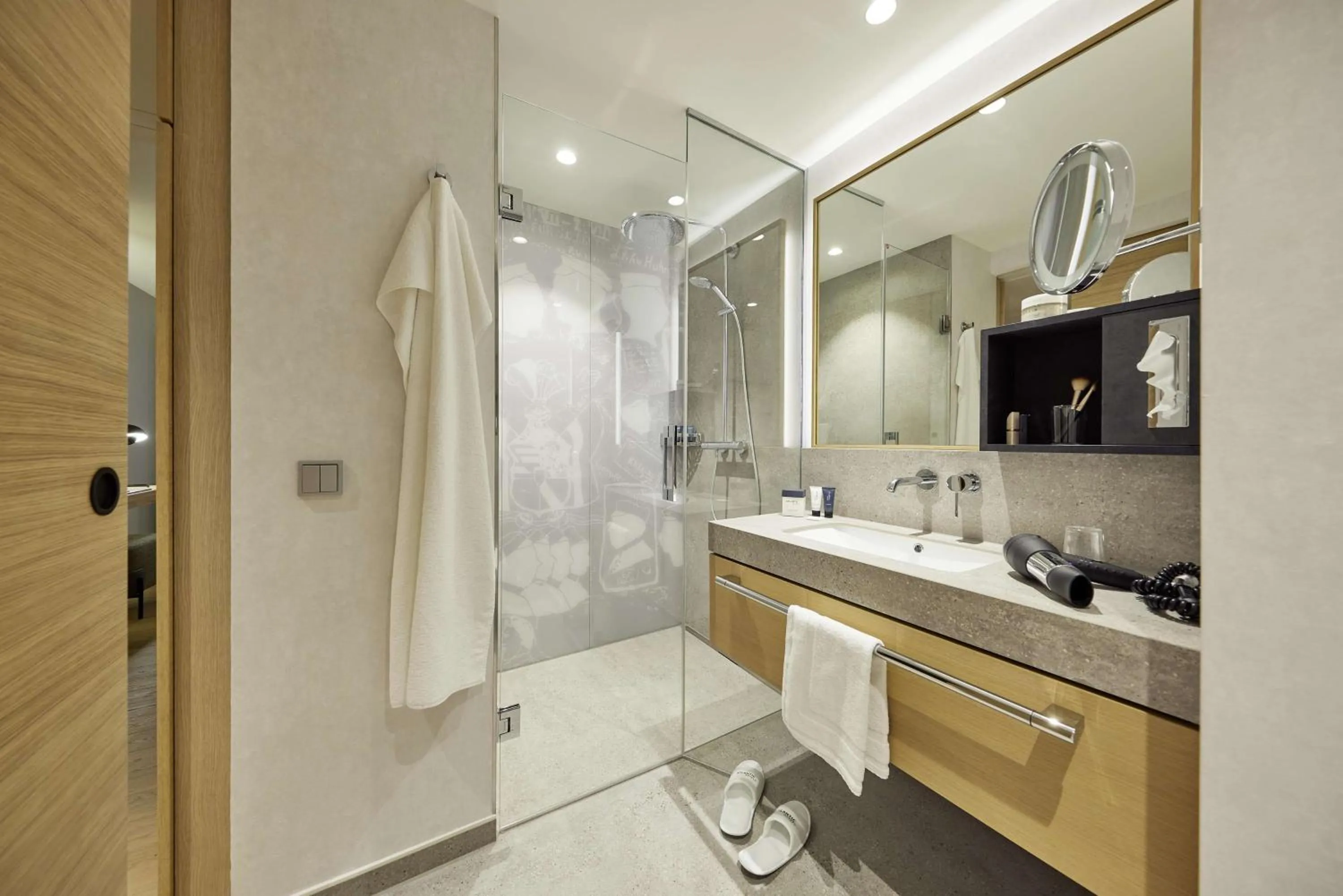 Bathroom in ATLANTIC Hotel Heidelberg