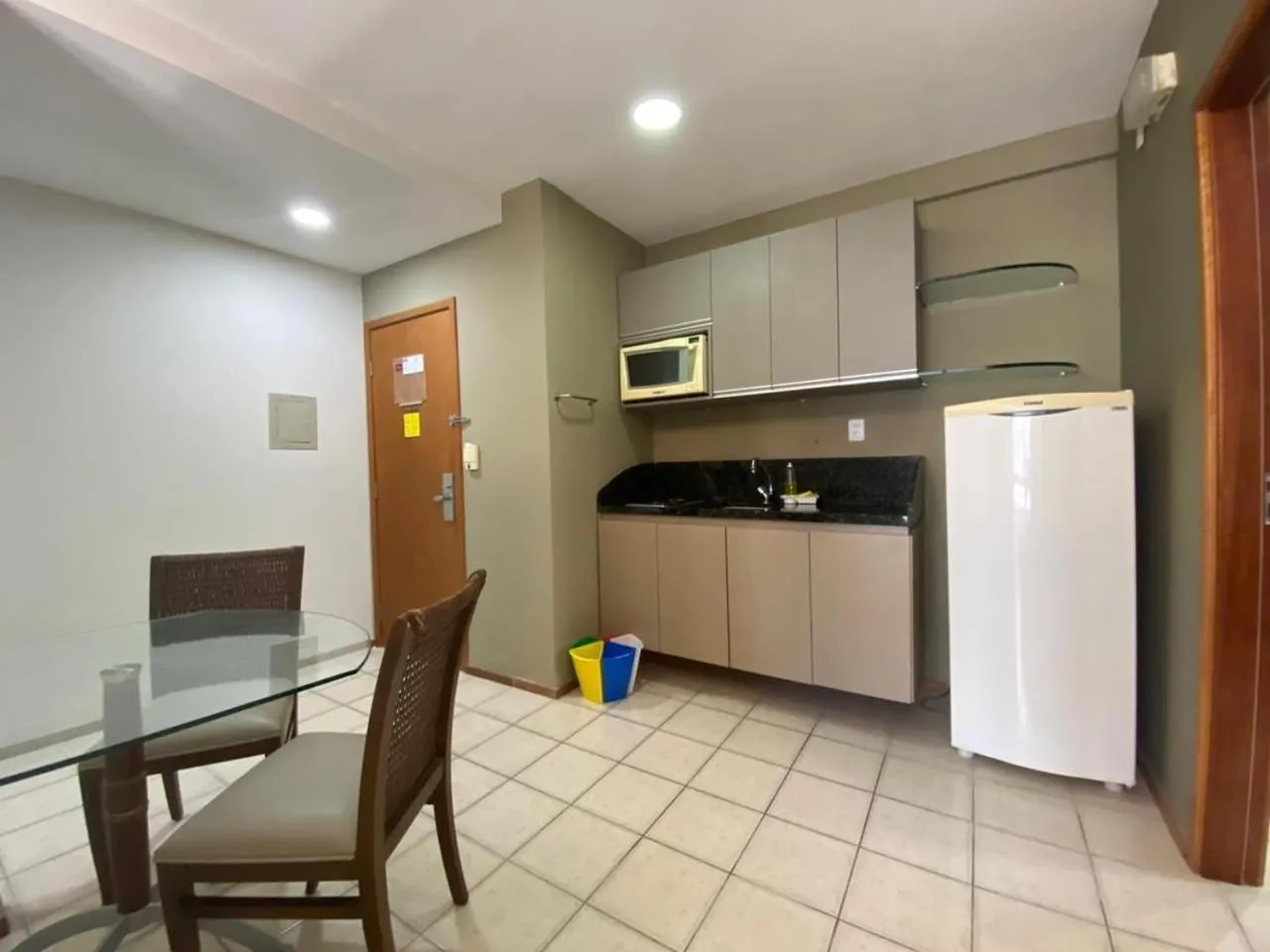 Kitchen or kitchenette in Flat no Condomínio Metrópolis - Ilha do Leite