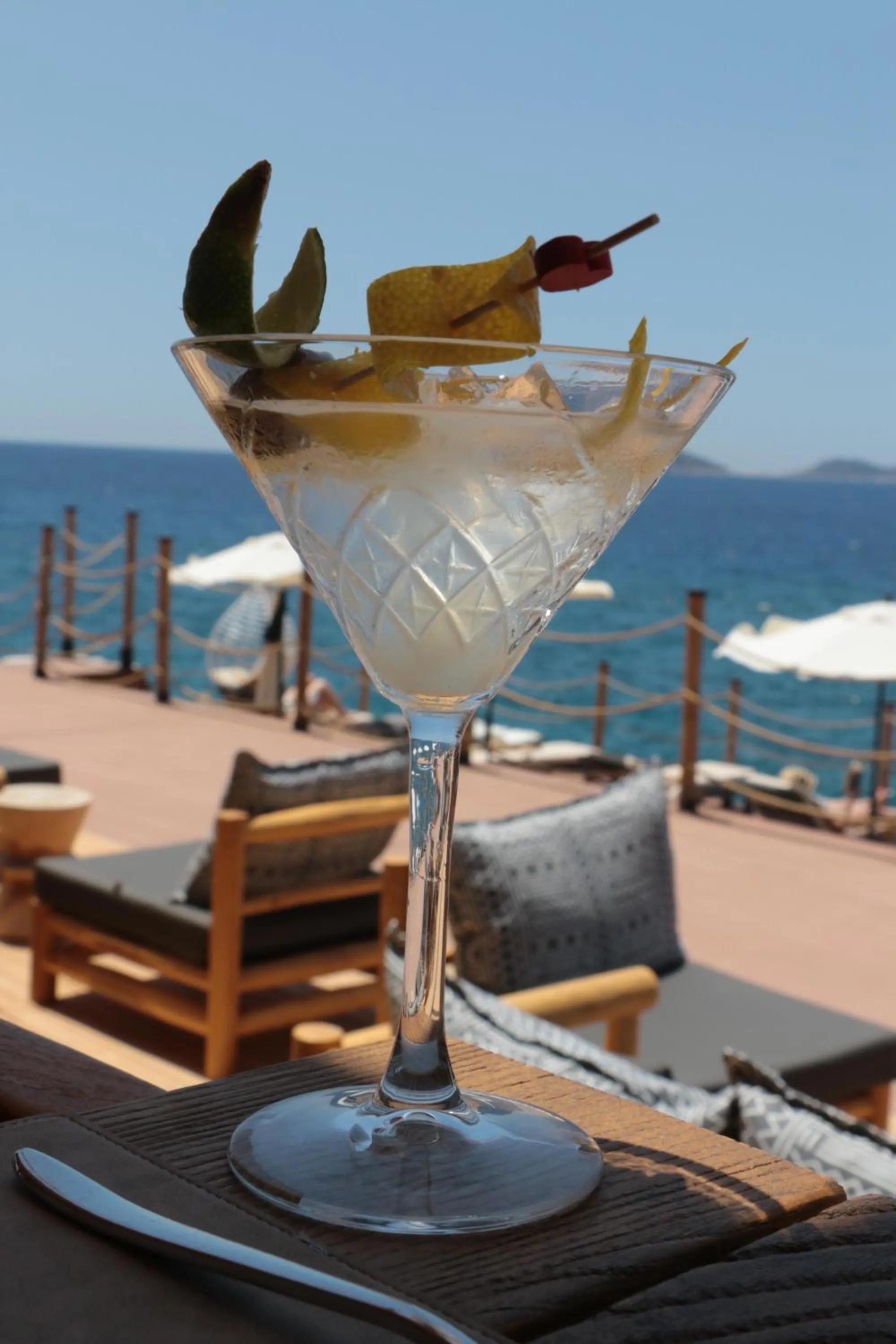 Lounge or bar in Lures Hotel