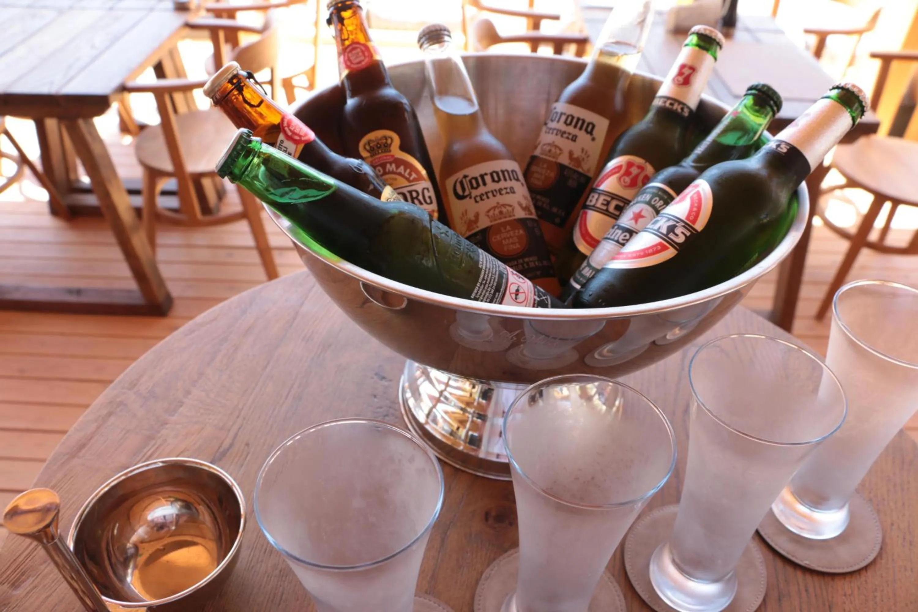 Lounge or bar in Lures Hotel