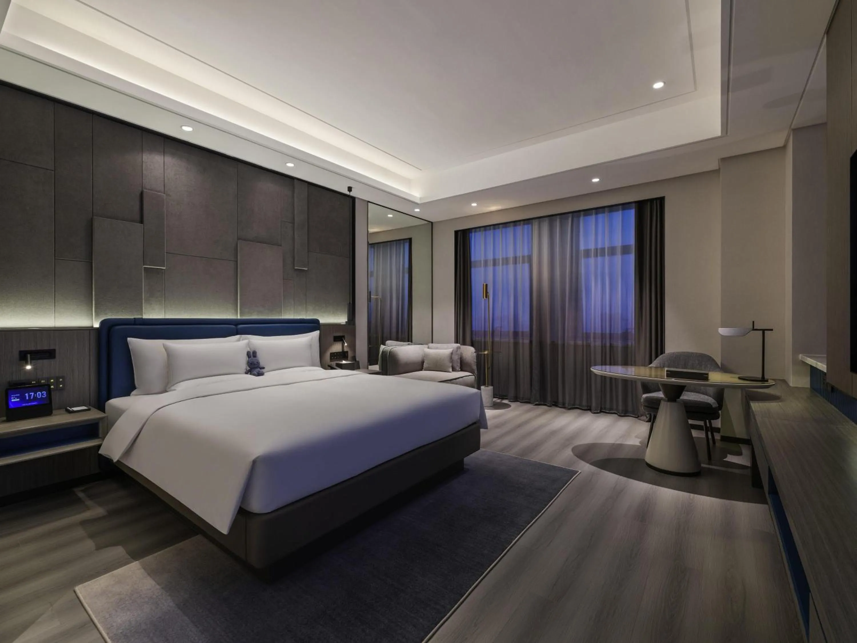 Bedroom, Bed in Novotel Kunshan Yangcheng Lake