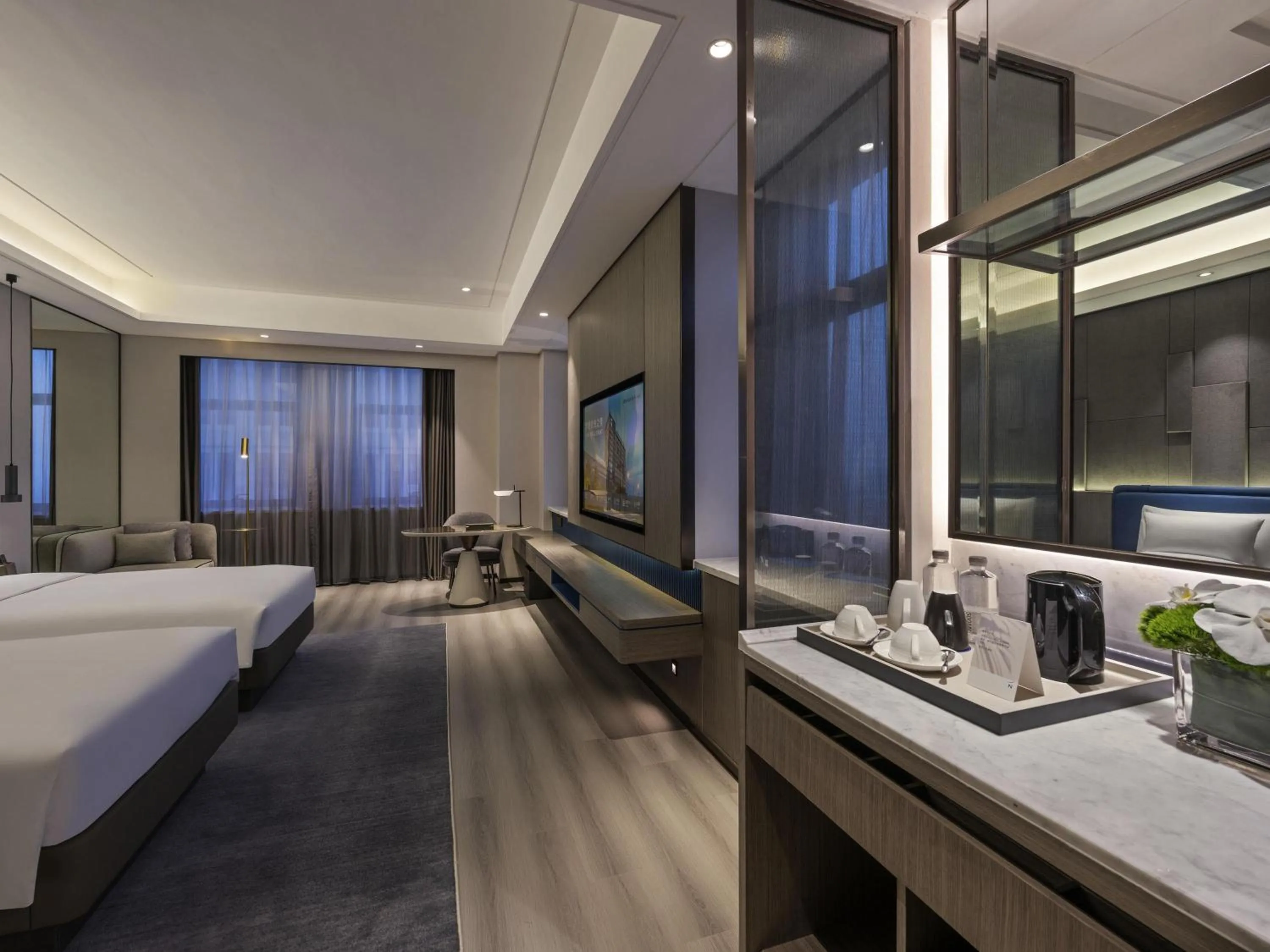 Bedroom in Novotel Kunshan Yangcheng Lake