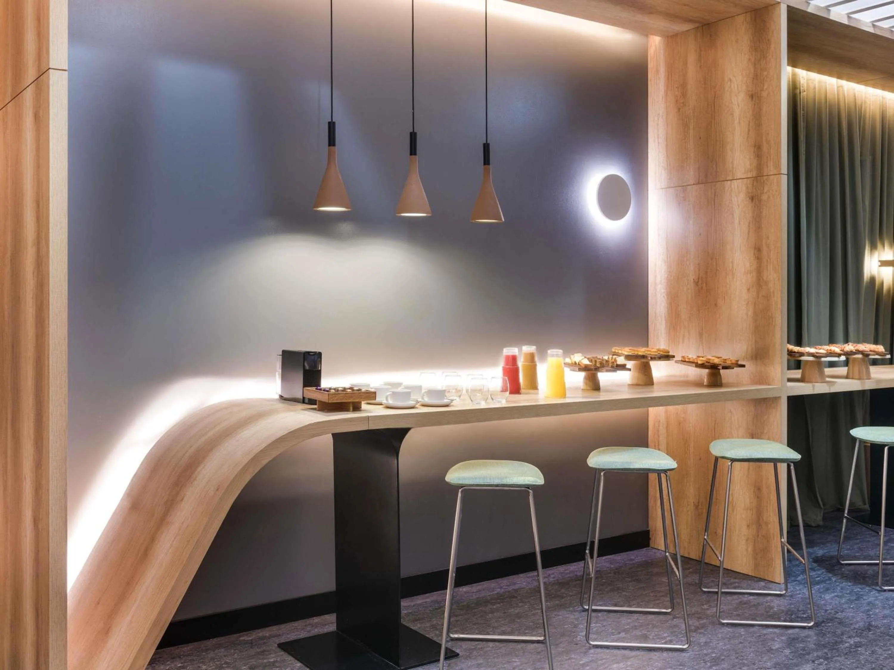 Meeting/conference room in Novotel Kinshasa La Gombe