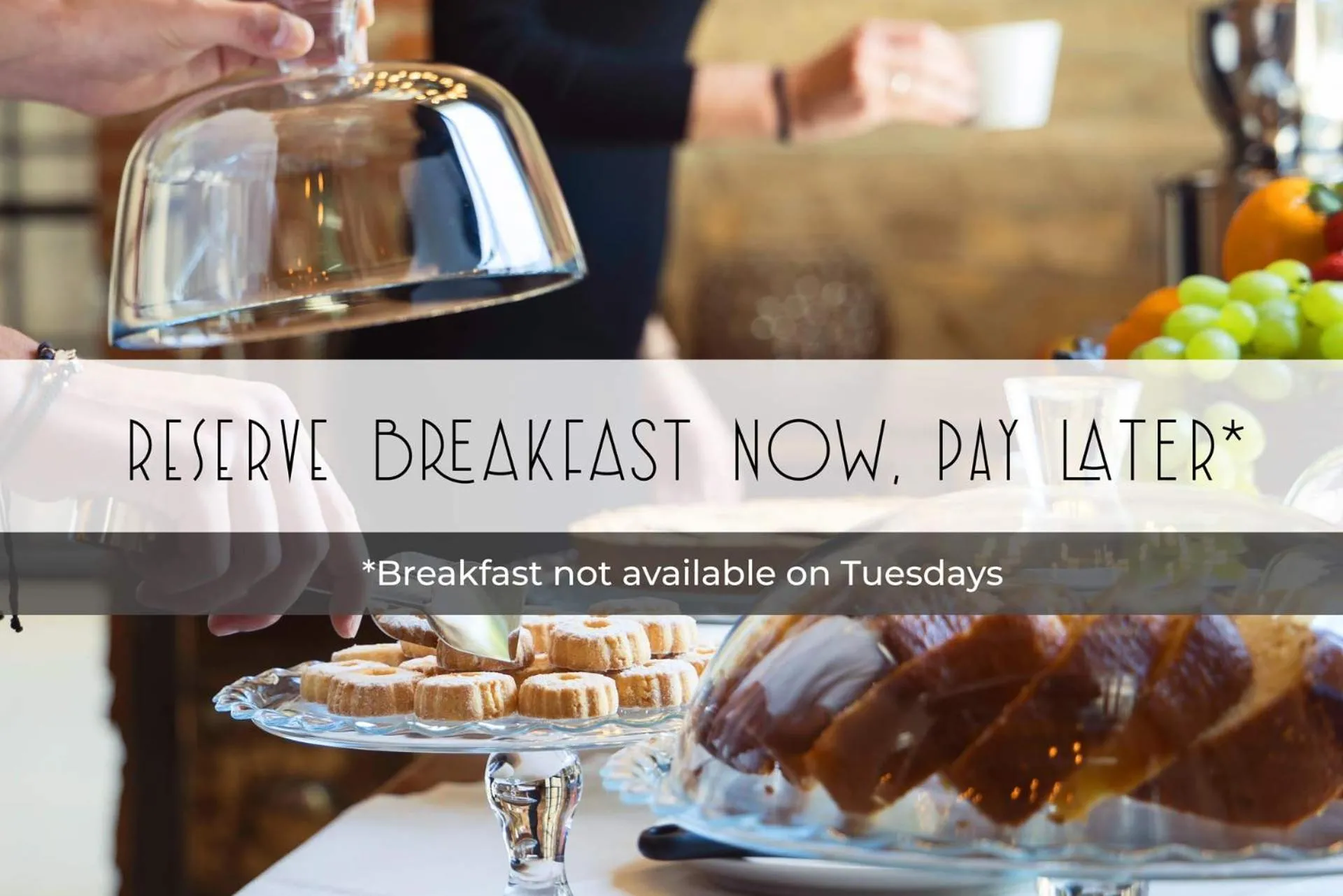 Breakfast in AR Prestige Penthouse - TriBeCa Loft