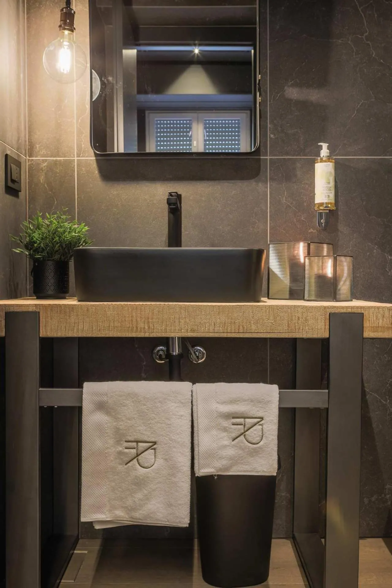 Bathroom in AR Prestige Penthouse - TriBeCa Loft