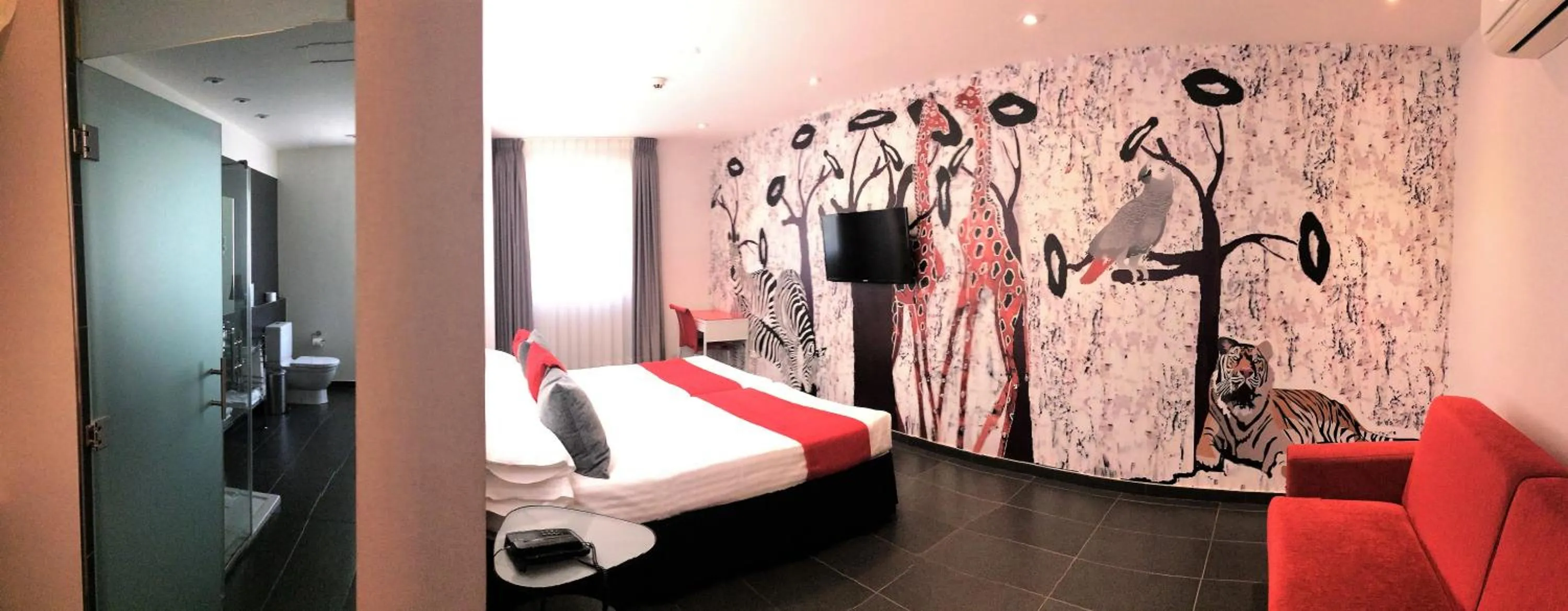 Bedroom, Bed in Hotel Indiana