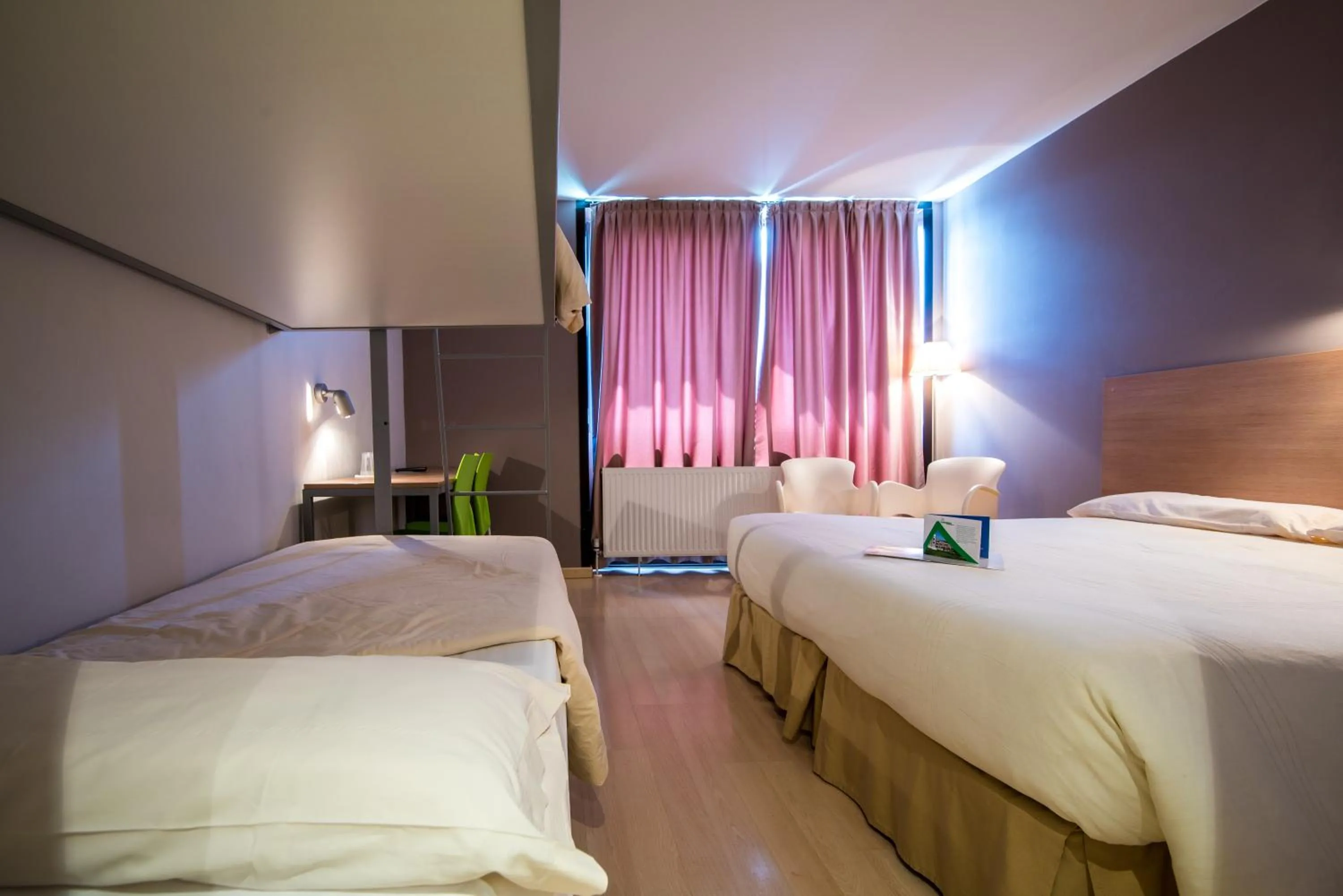 Decorative detail, Bed in Campus Cerdanya