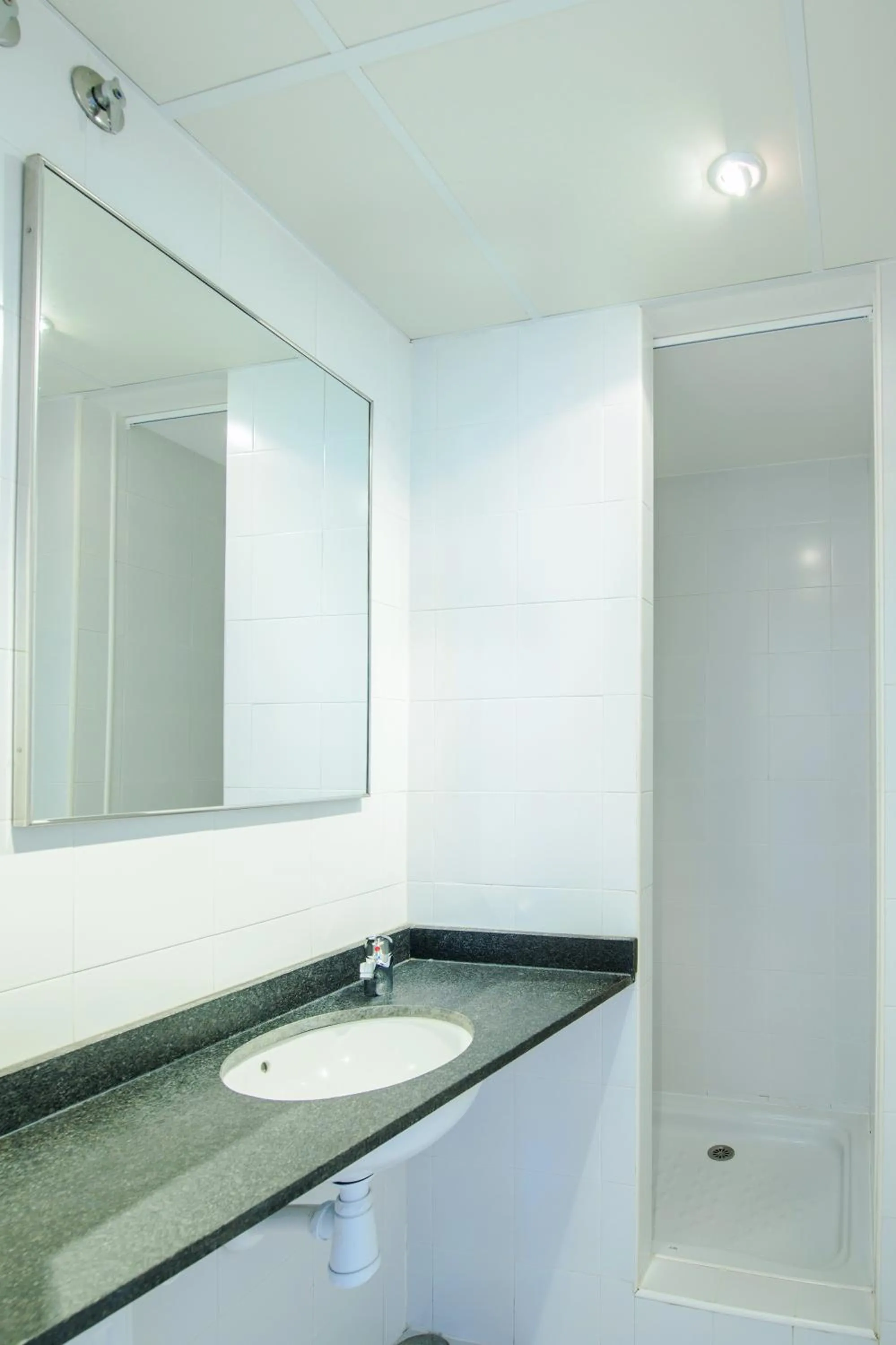 Bathroom in Campus Cerdanya