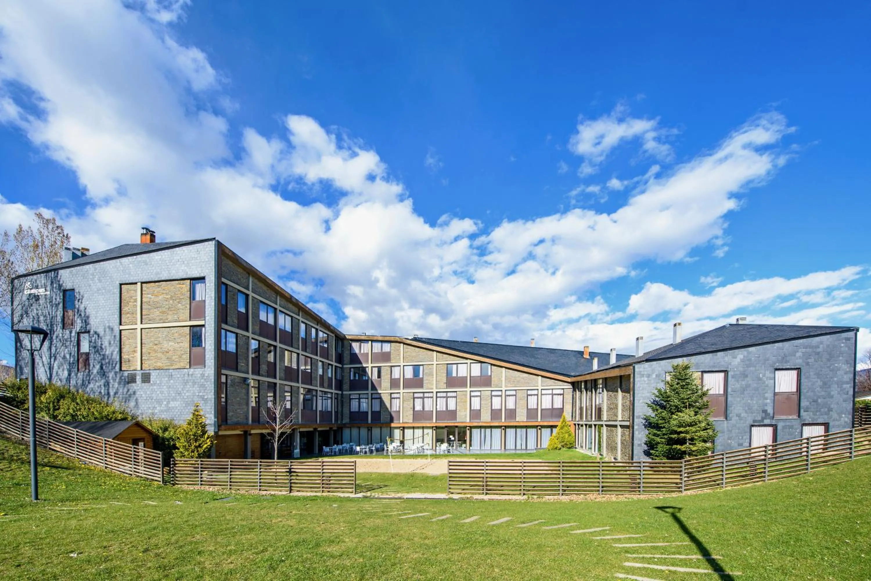 Facade/entrance in Campus Cerdanya