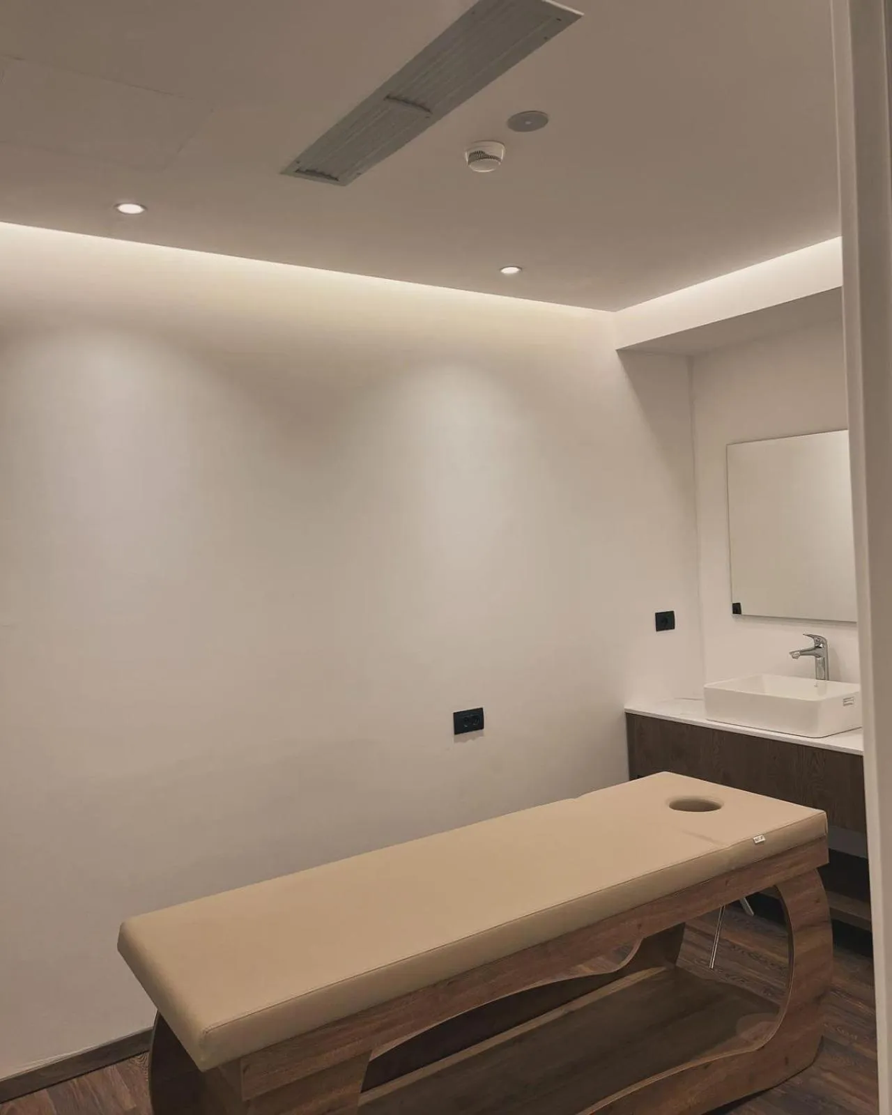 Black Diamond Hotel Dhermi