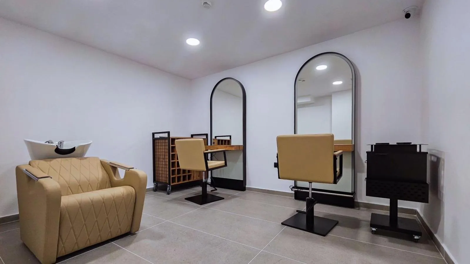 Black Diamond Hotel Dhermi