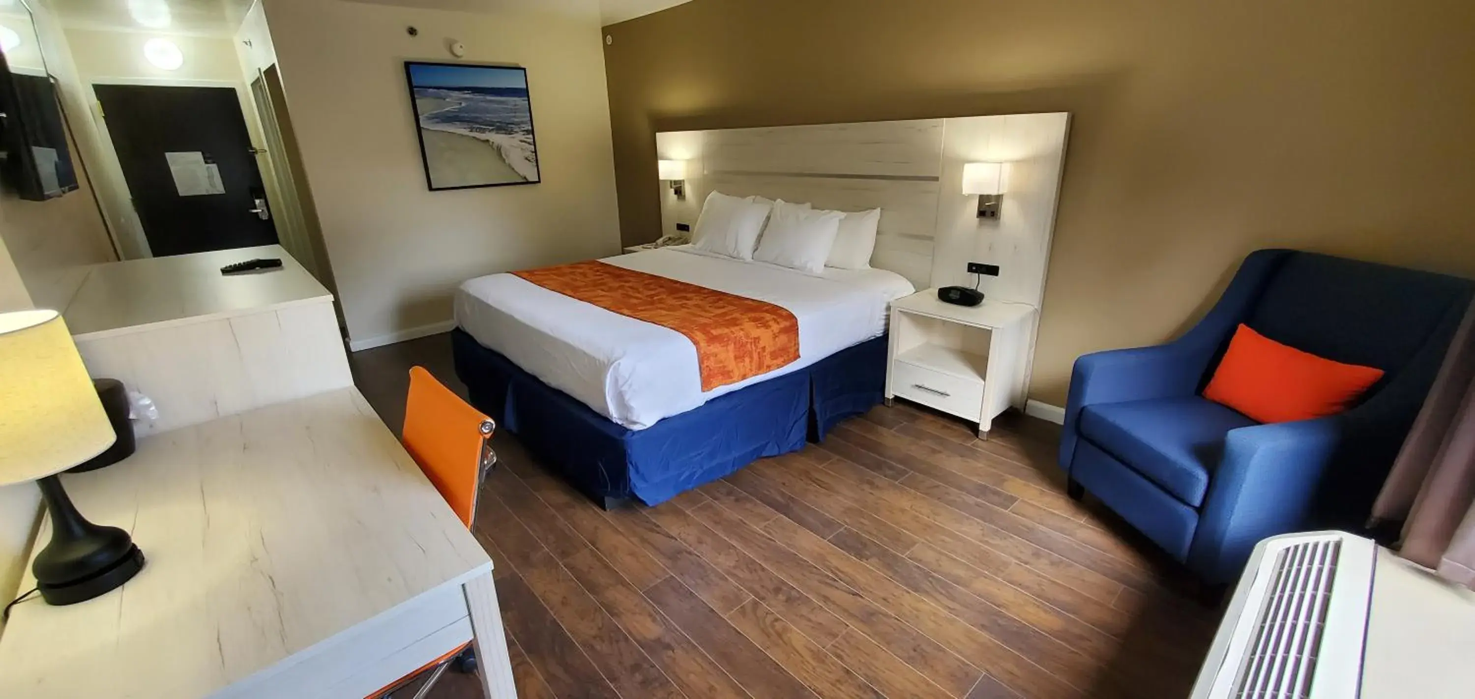 Bedroom, Bed in THE PARAGON of Golden Isles Bedroom, Bed in THE PARAGON of Golden Isles