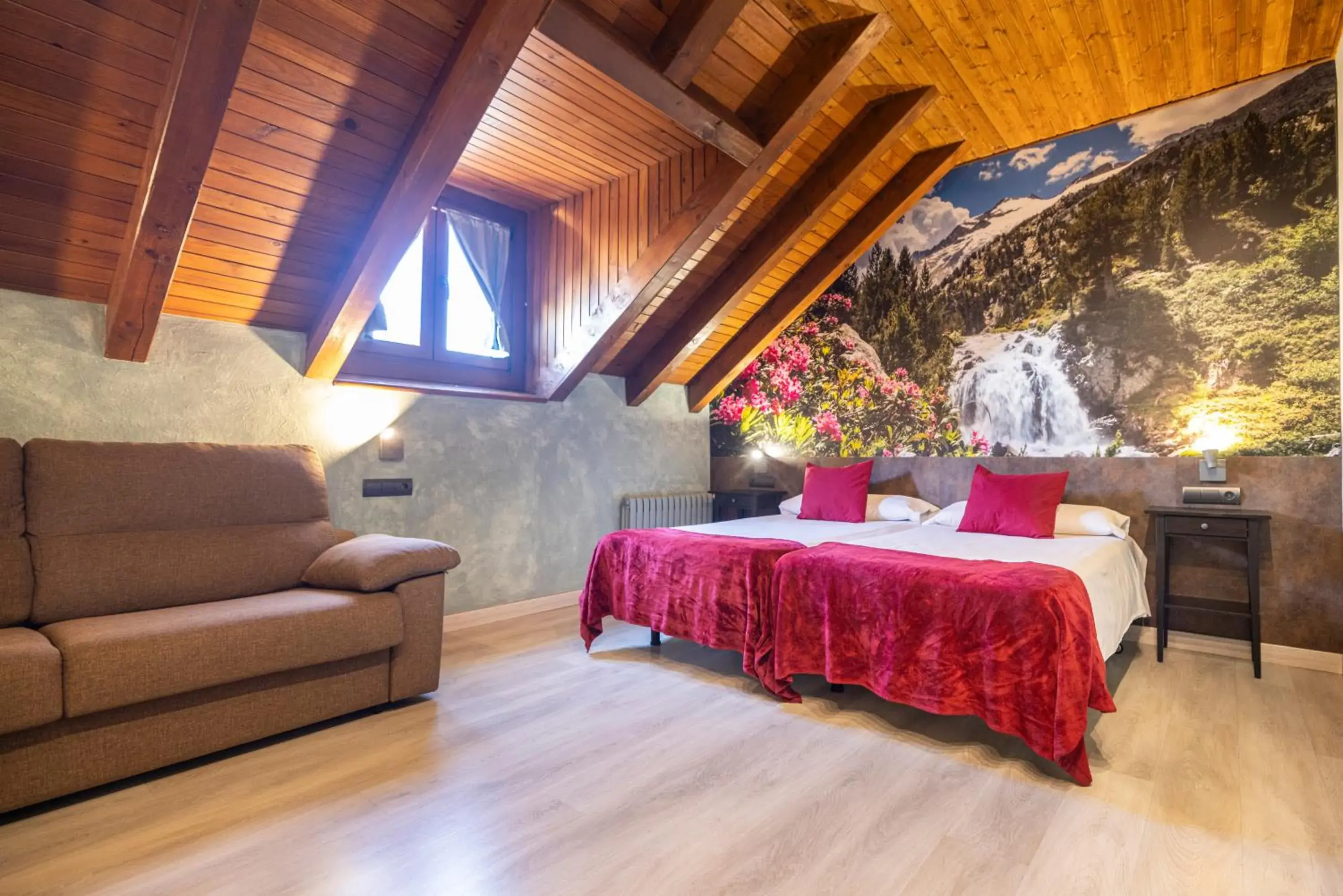 Bedroom, Bed in San Anton Benasque Bedroom, Bed in San Anton Benasque