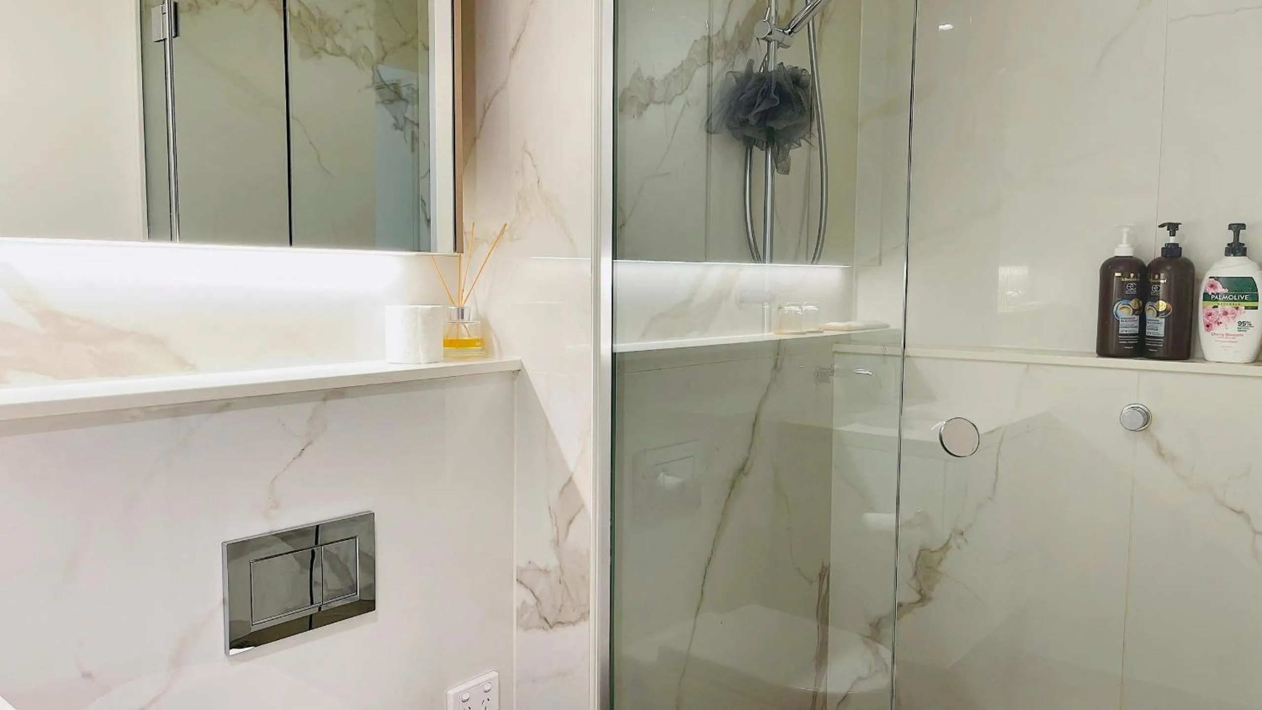 Bathroom in Sweet Home Apartment North Melbourne