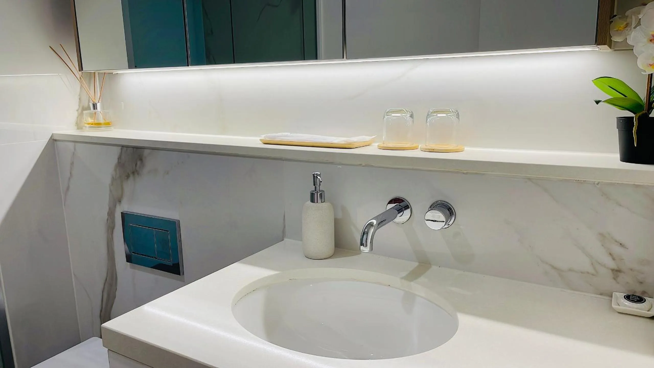 Bathroom in Sweet Home Apartment North Melbourne