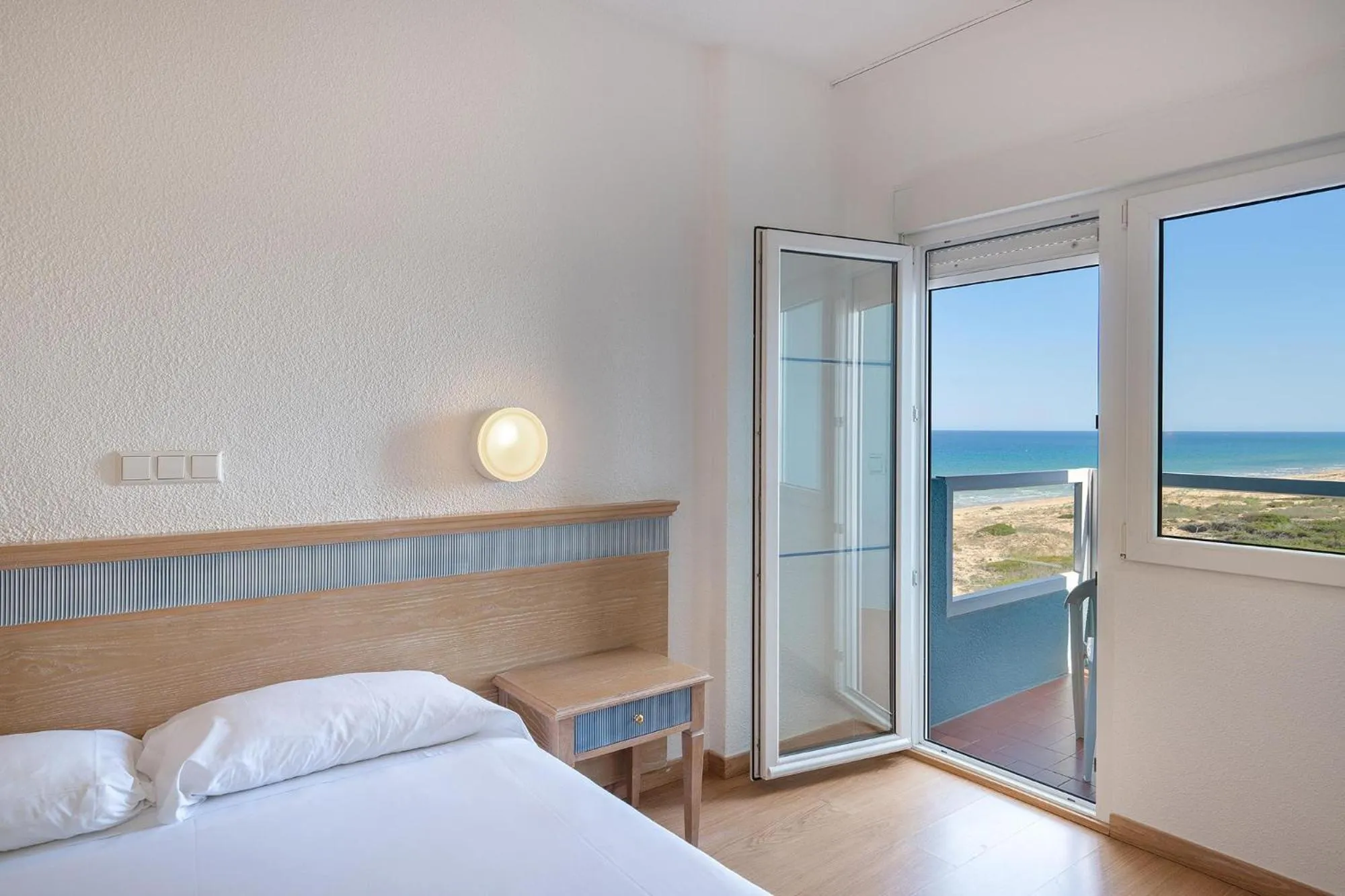 Photo of the whole room, Bed in Hotel Playas de Guardamar