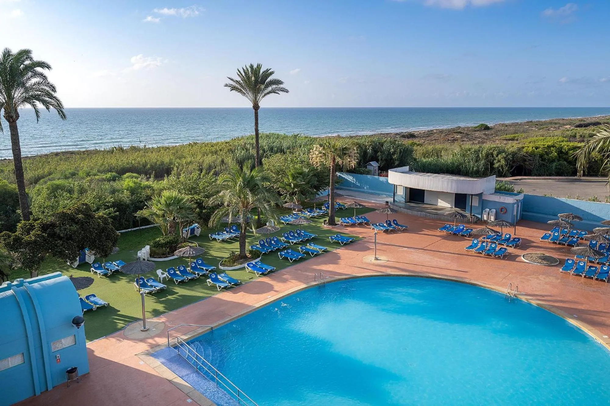 Swimming pool in Hotel Playas de Guardamar