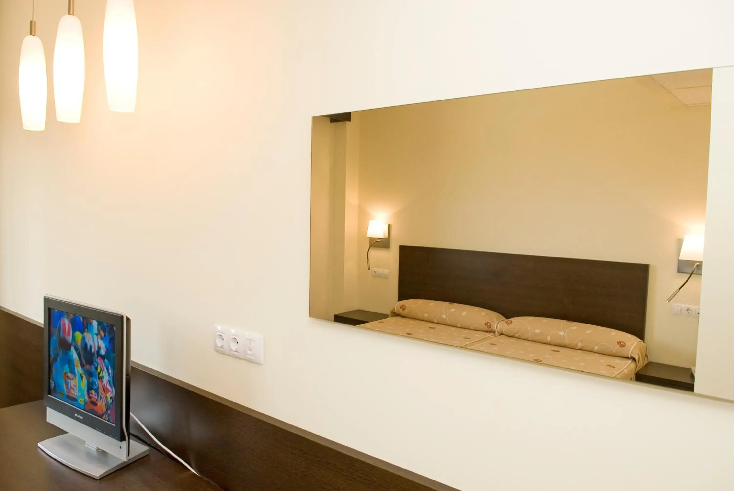 Bed in Hotel Tudanca-Aranda II Bed in Hotel Tudanca-Aranda II