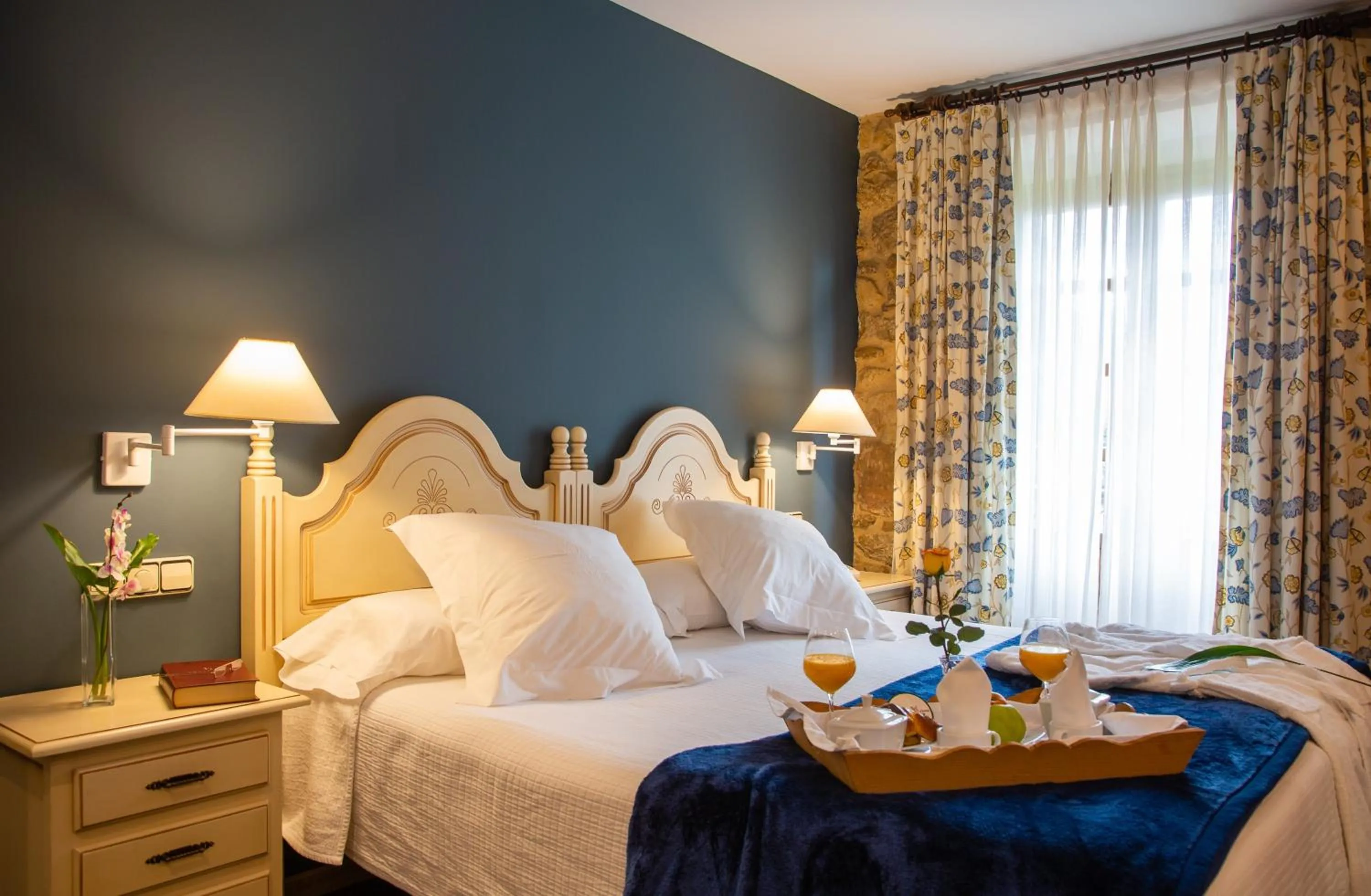 Bedroom, Bed in Hotel Palacio De La Viñona