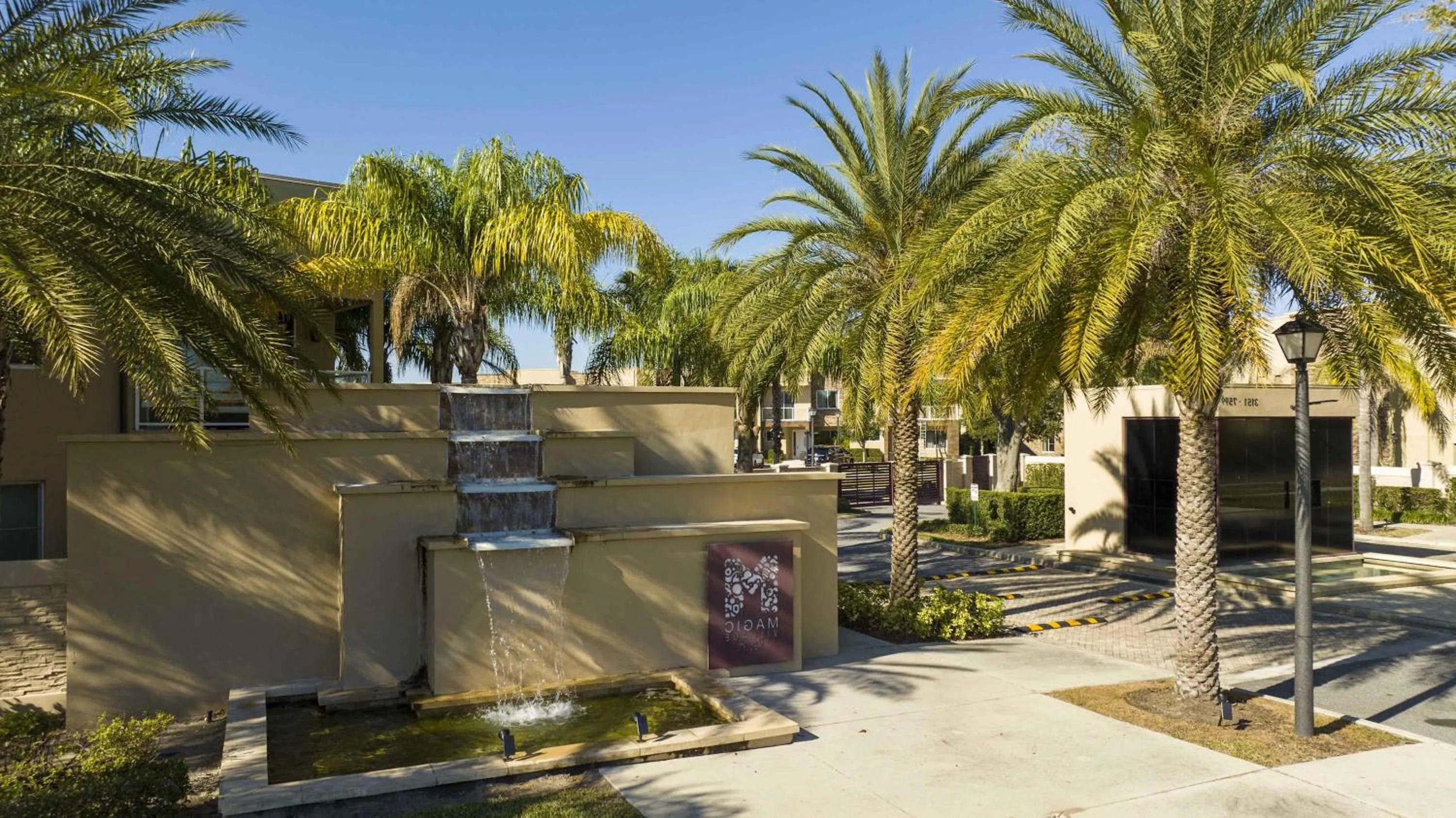 Gorgeous 4 Bd Close to Disney @ Magic Village 3114