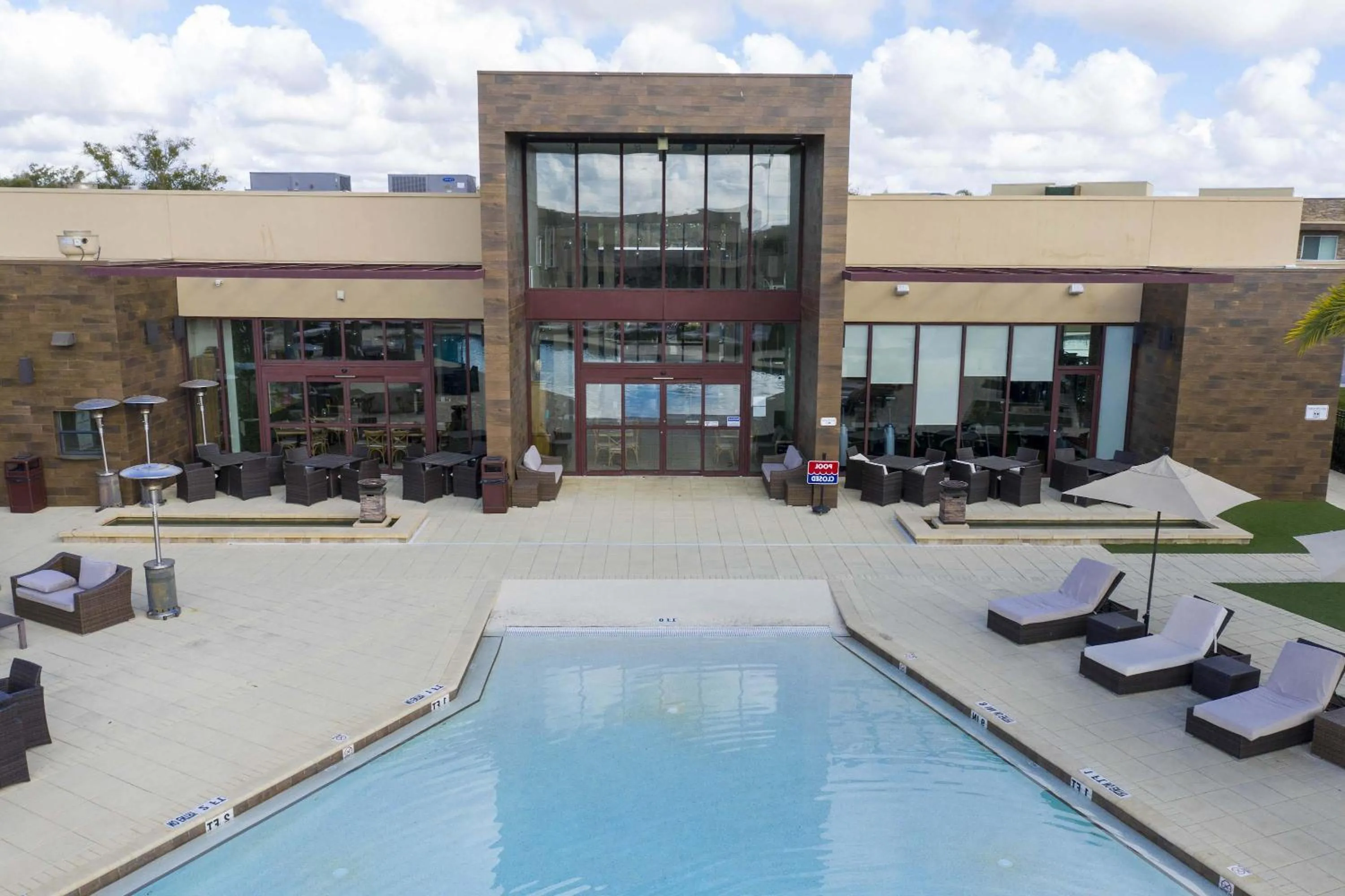 Gorgeous 4 Bd Close to Disney @ Magic Village 3114