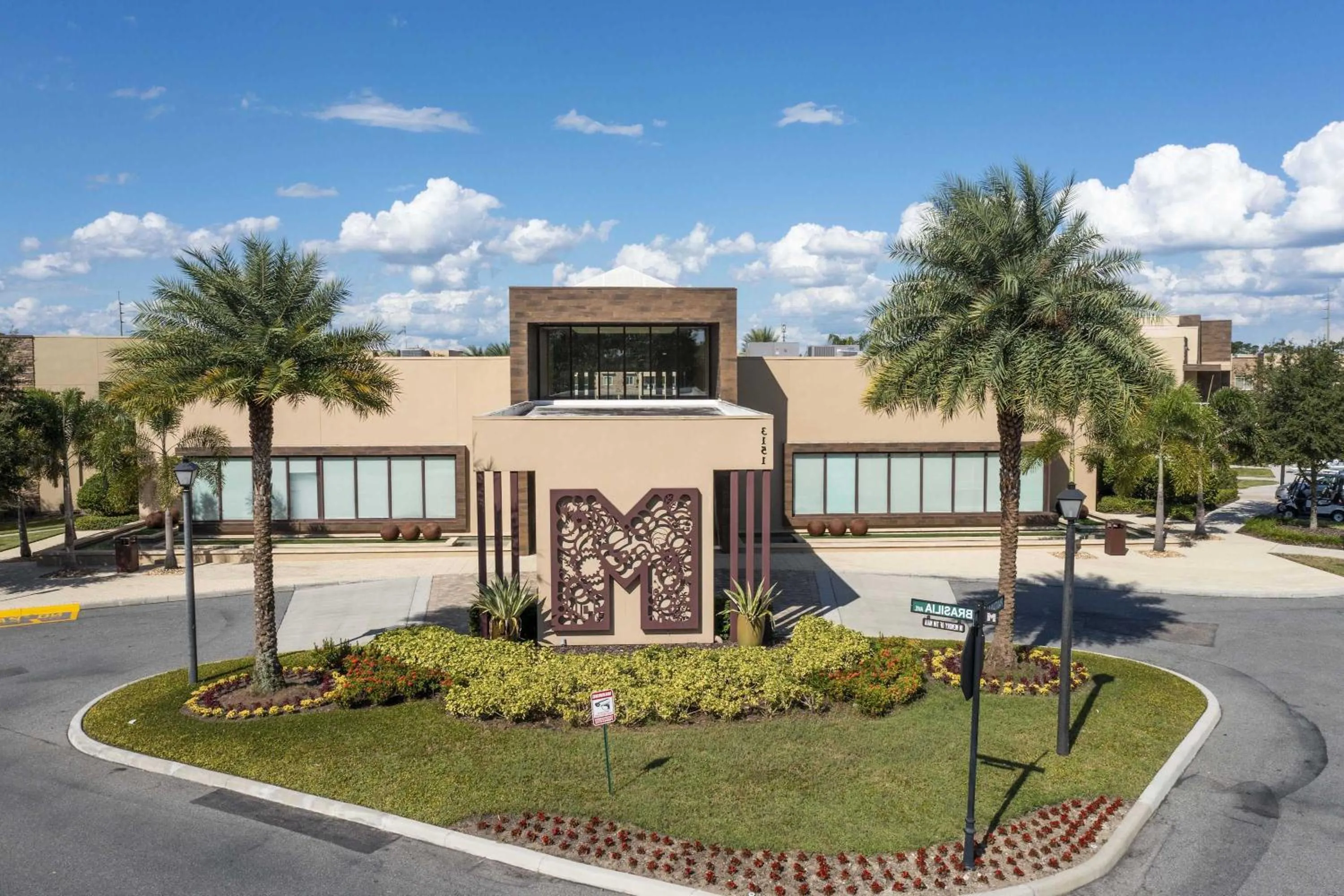 Gorgeous 4 Bd Close to Disney @ Magic Village 3114