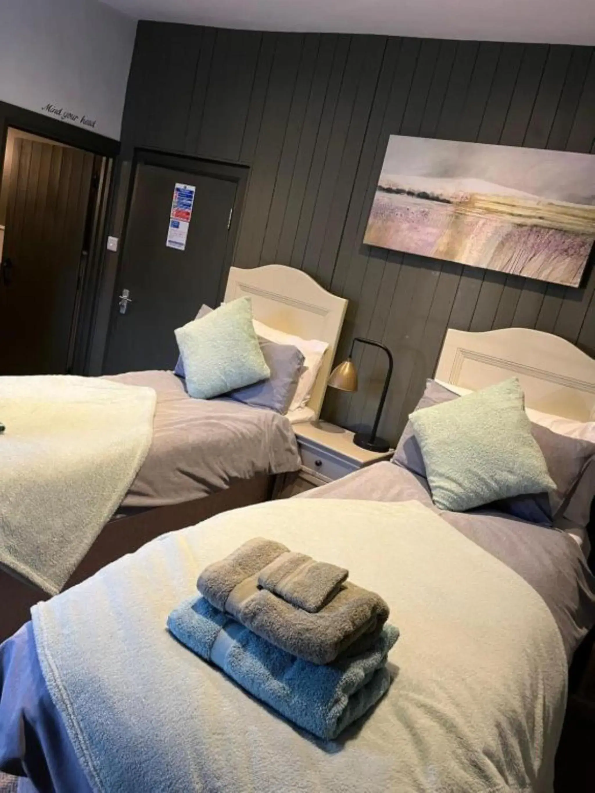 Bedroom, Bed in The Crown Inn Bedroom, Bed in The Crown Inn