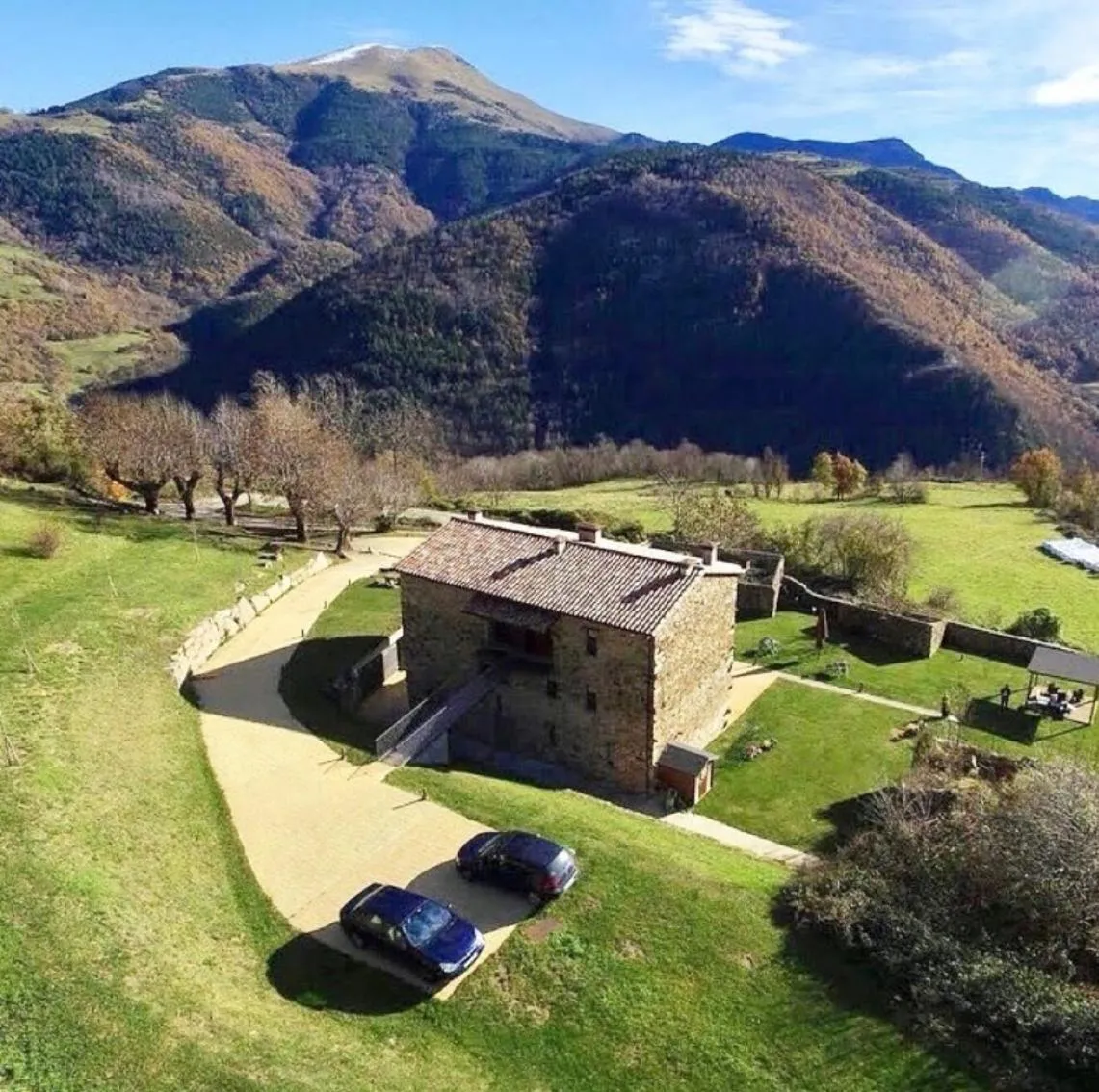 Property building in La Casassa de Ribes