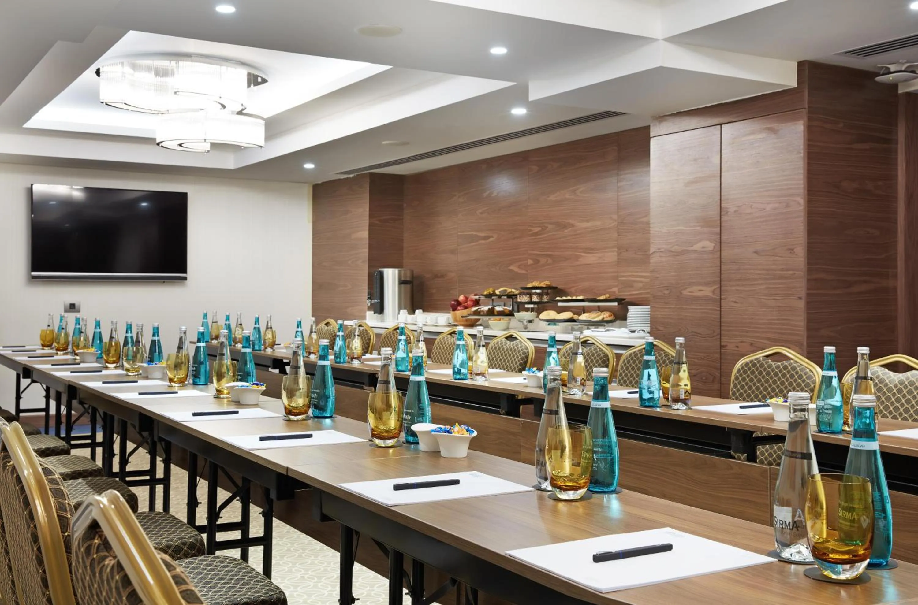 Banquet/Function facilities in Dedeman Kayseri