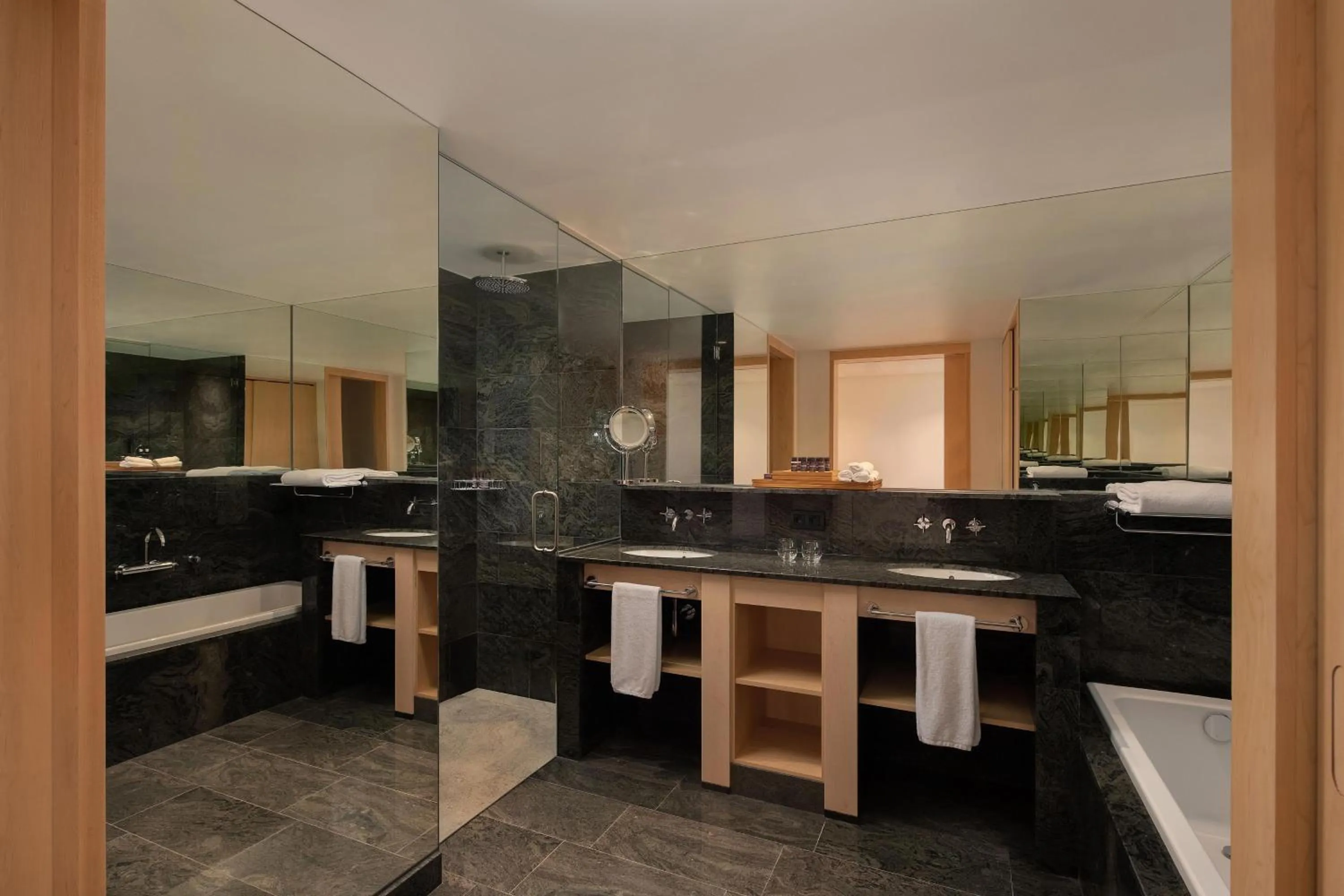 Bathroom in Hotel Marqués de Riscal, a Luxury Collection Hotel, Elciego