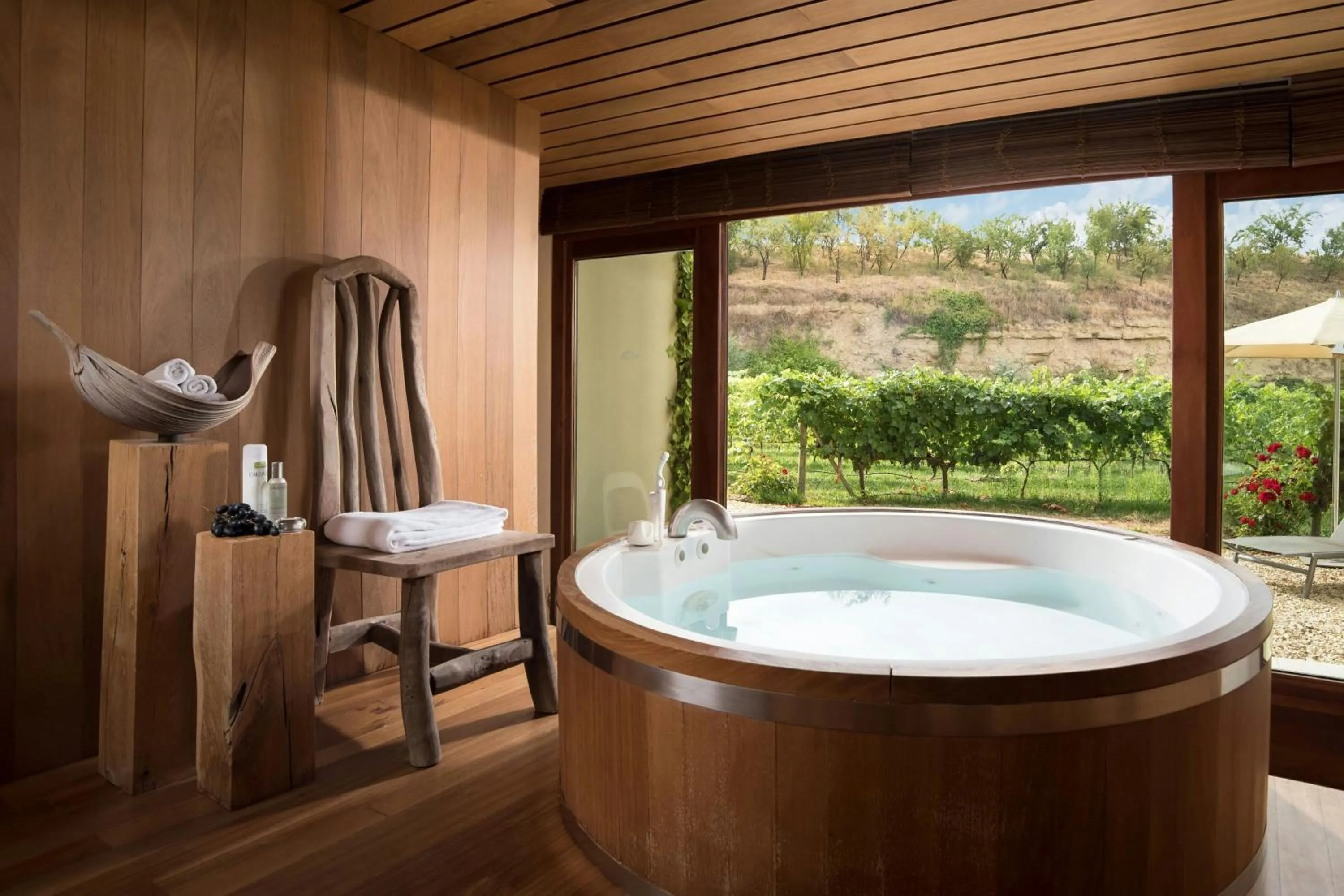 Spa and wellness centre/facilities in Hotel Marqués de Riscal, a Luxury Collection Hotel, Elciego
