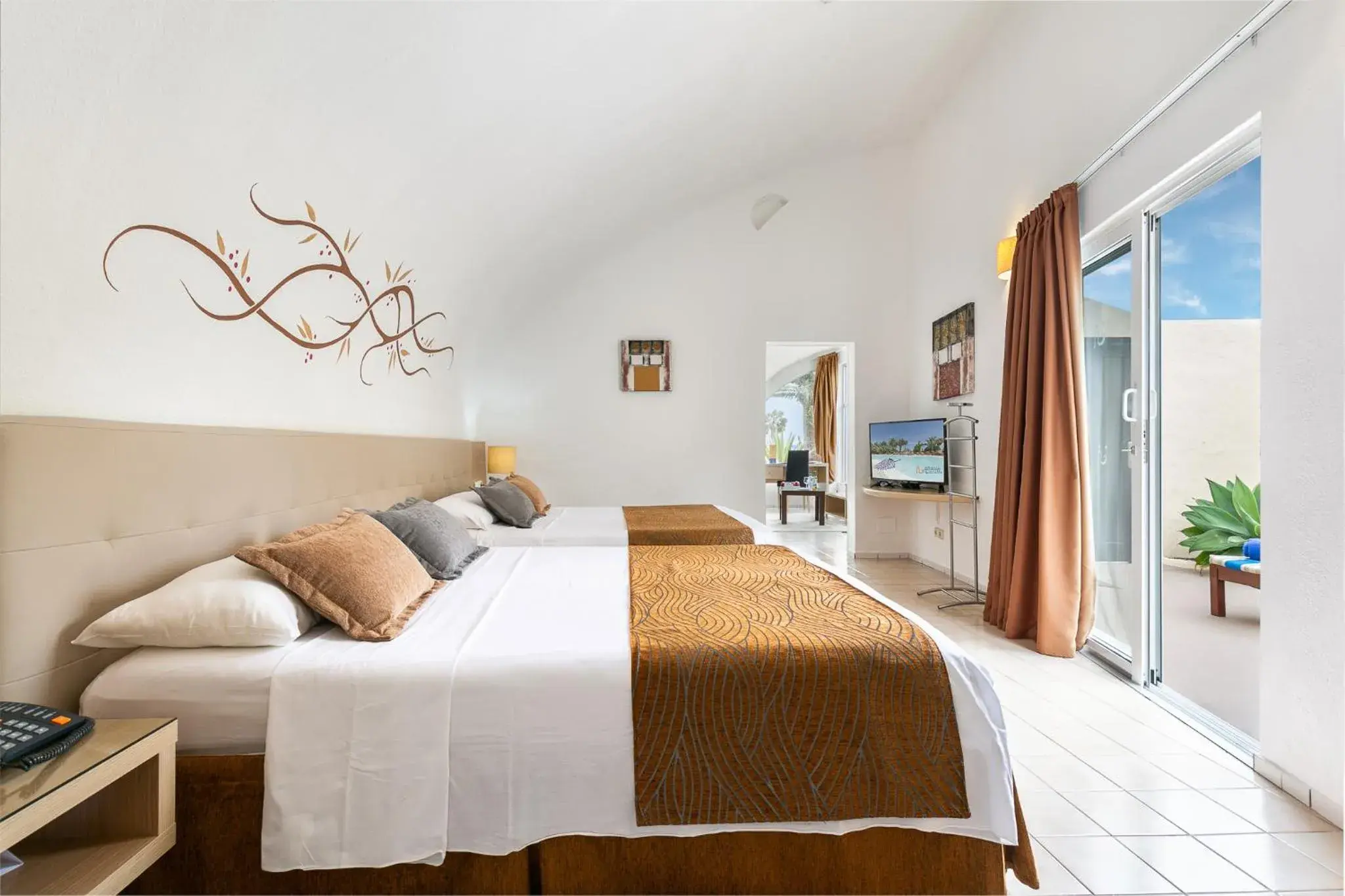 Bed in Hotel LIVVO Risco del Gato Suites Bed in Hotel LIVVO Risco del Gato Suites