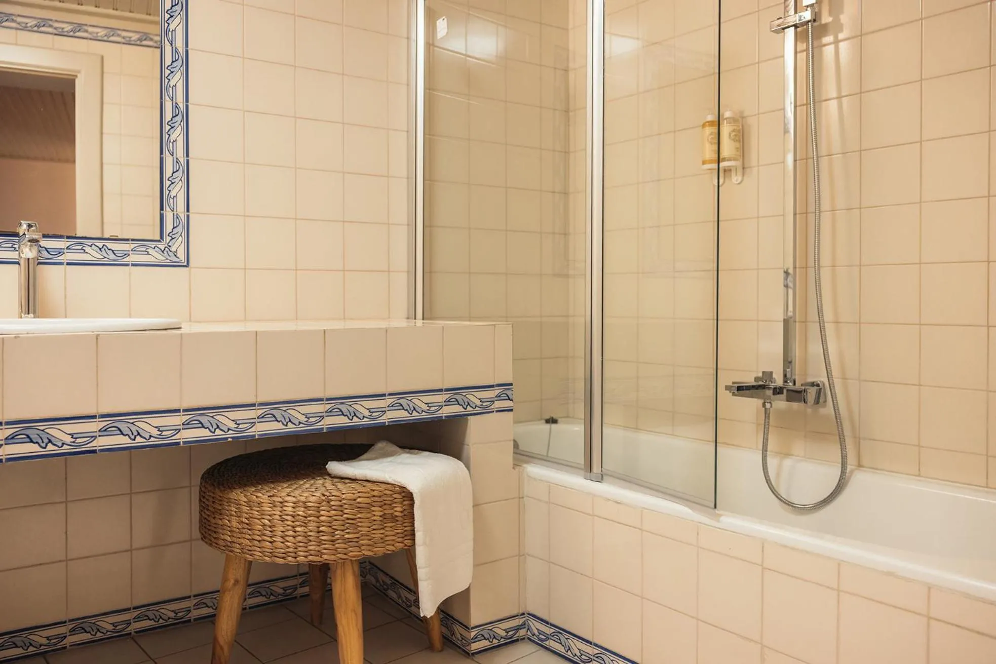 Standard Double Room in Casa da Ribeira