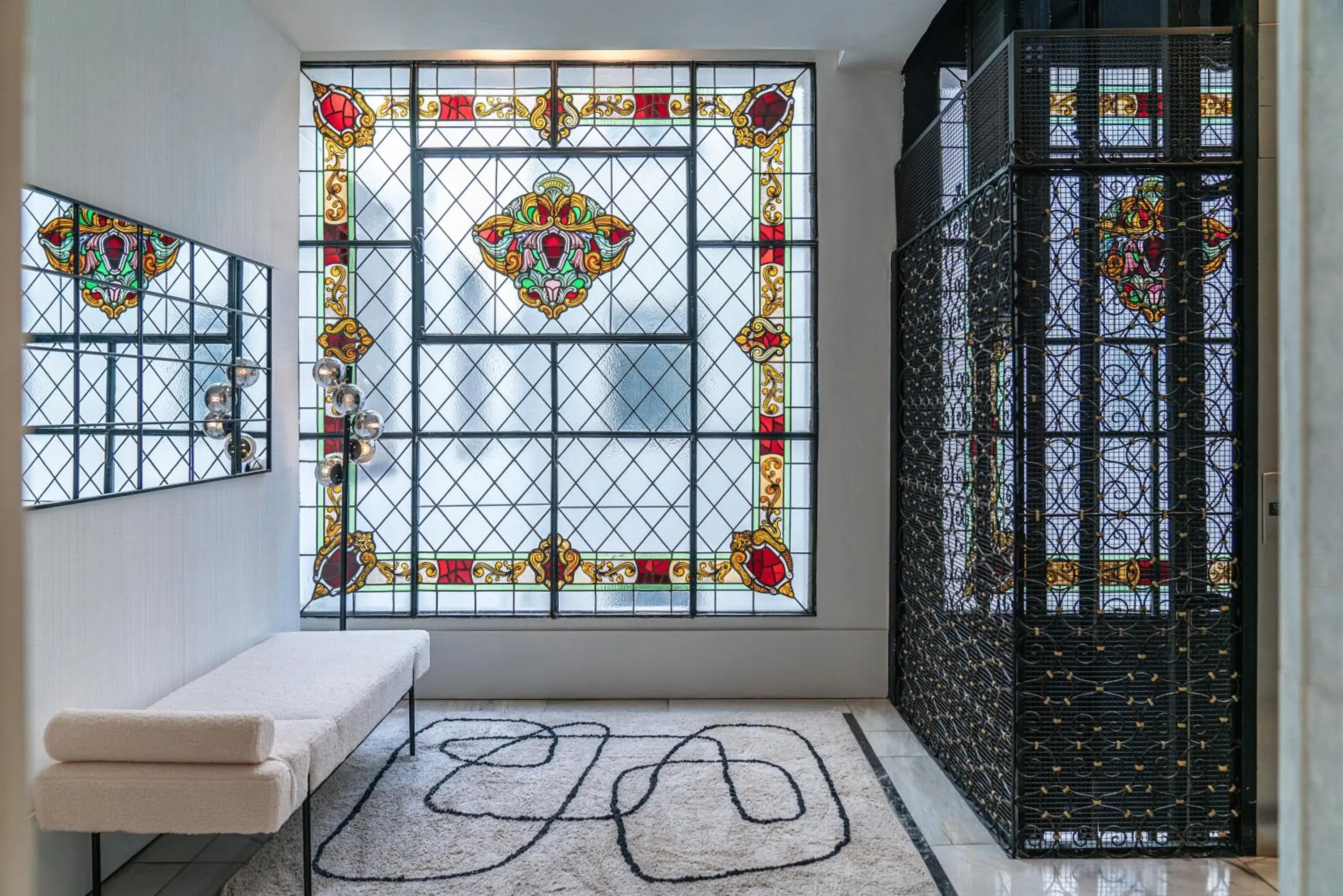 Property building in Vincci Vía - 66 Property building in Vincci Vía - 66