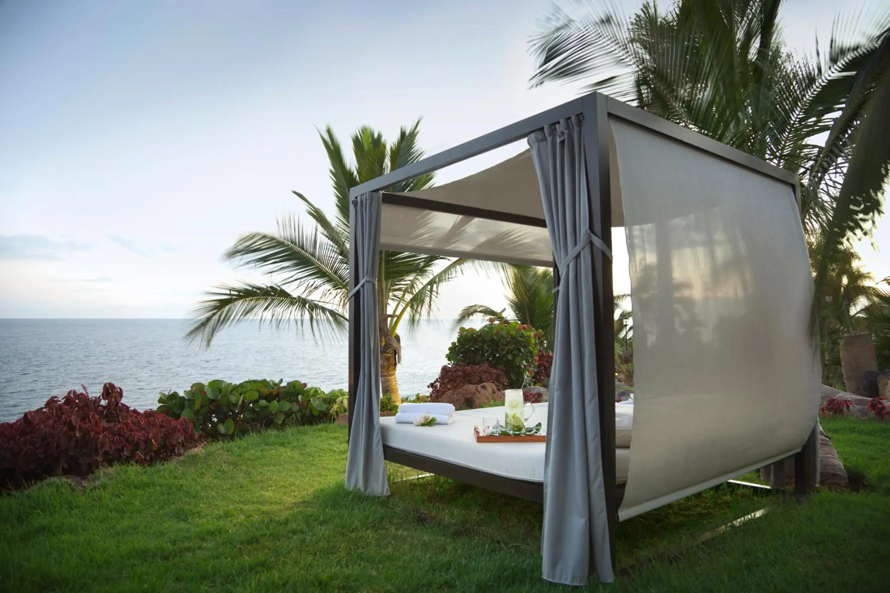 Garden, Bed in Adrián Hoteles Roca Nivaria Garden, Bed in Adrián Hoteles Roca Nivaria