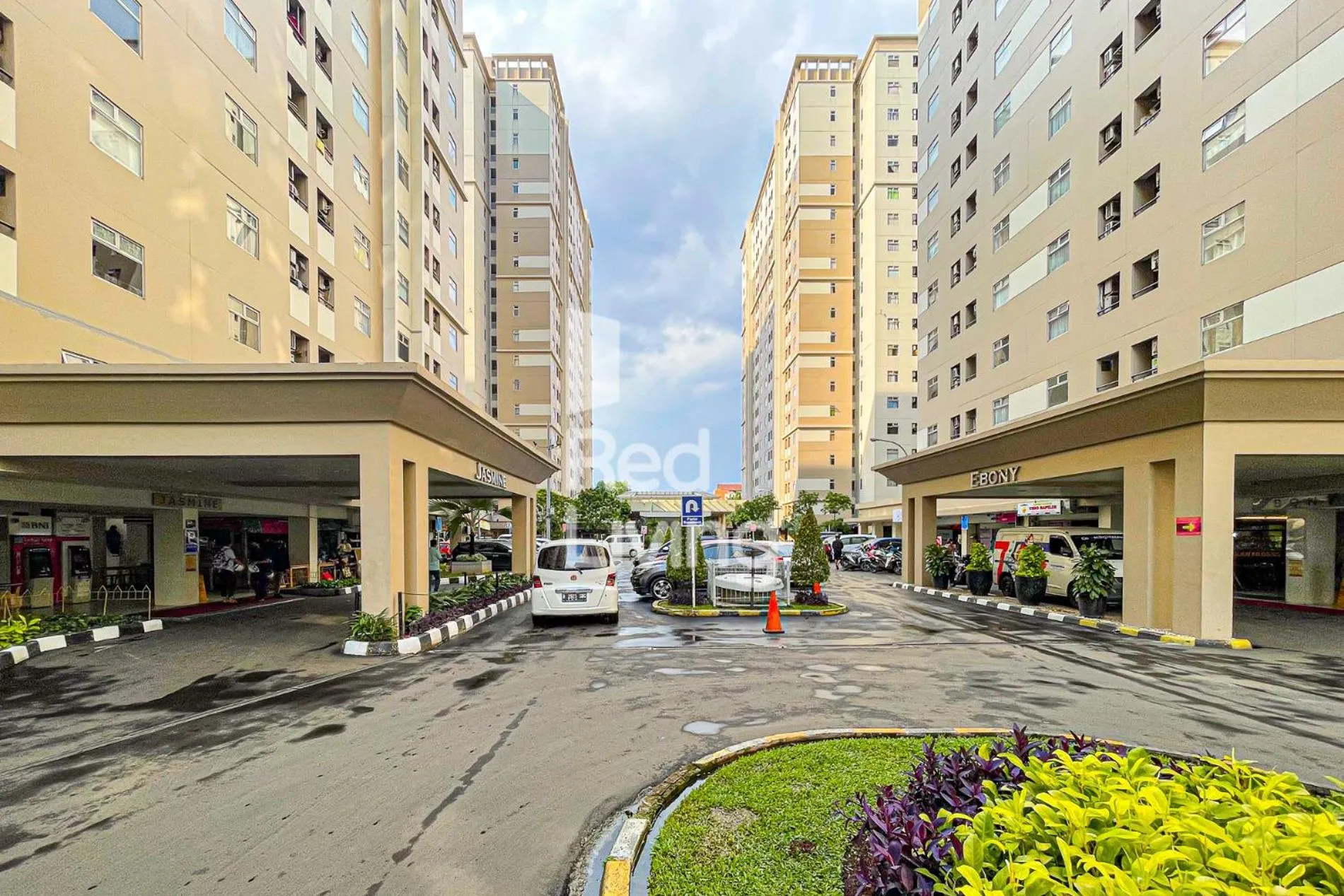 Property building in RedLiving Apartemen Kalibata City - Homy Jasen Tower Jasmine