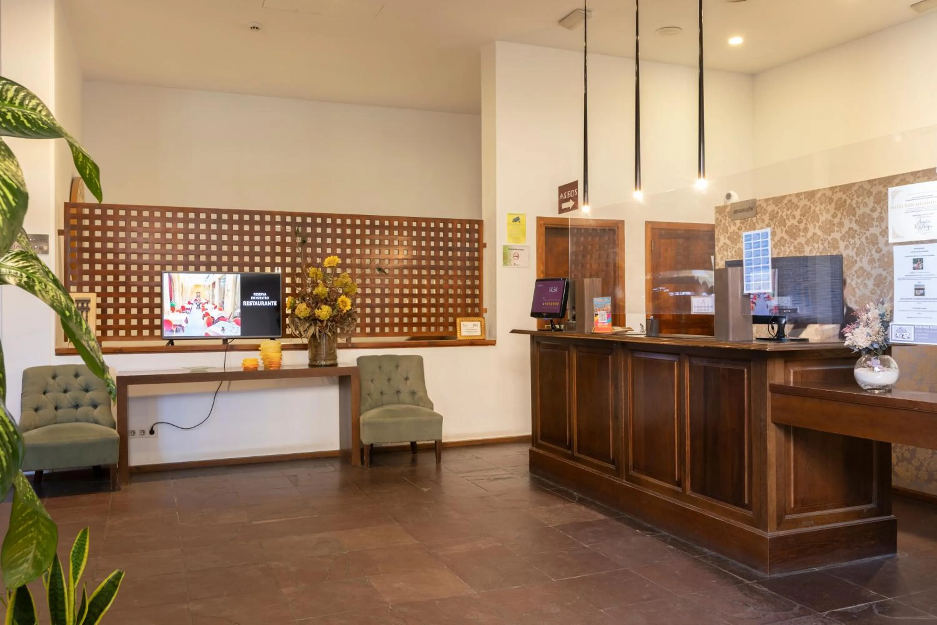 Lobby or reception in Hotel San Antonio el Real