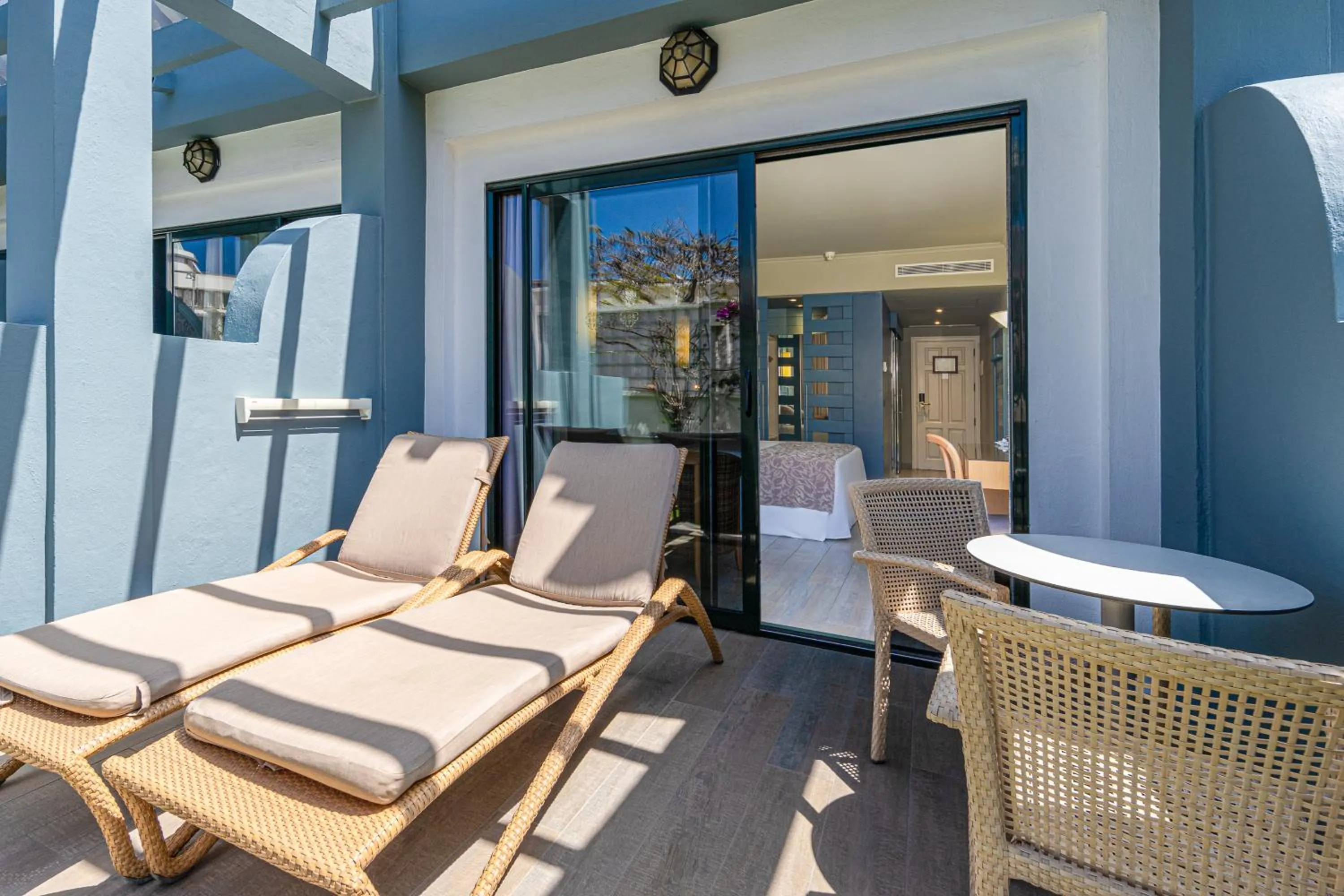 sunbed in Adrián Hoteles Colón Guanahaní Adultos Only