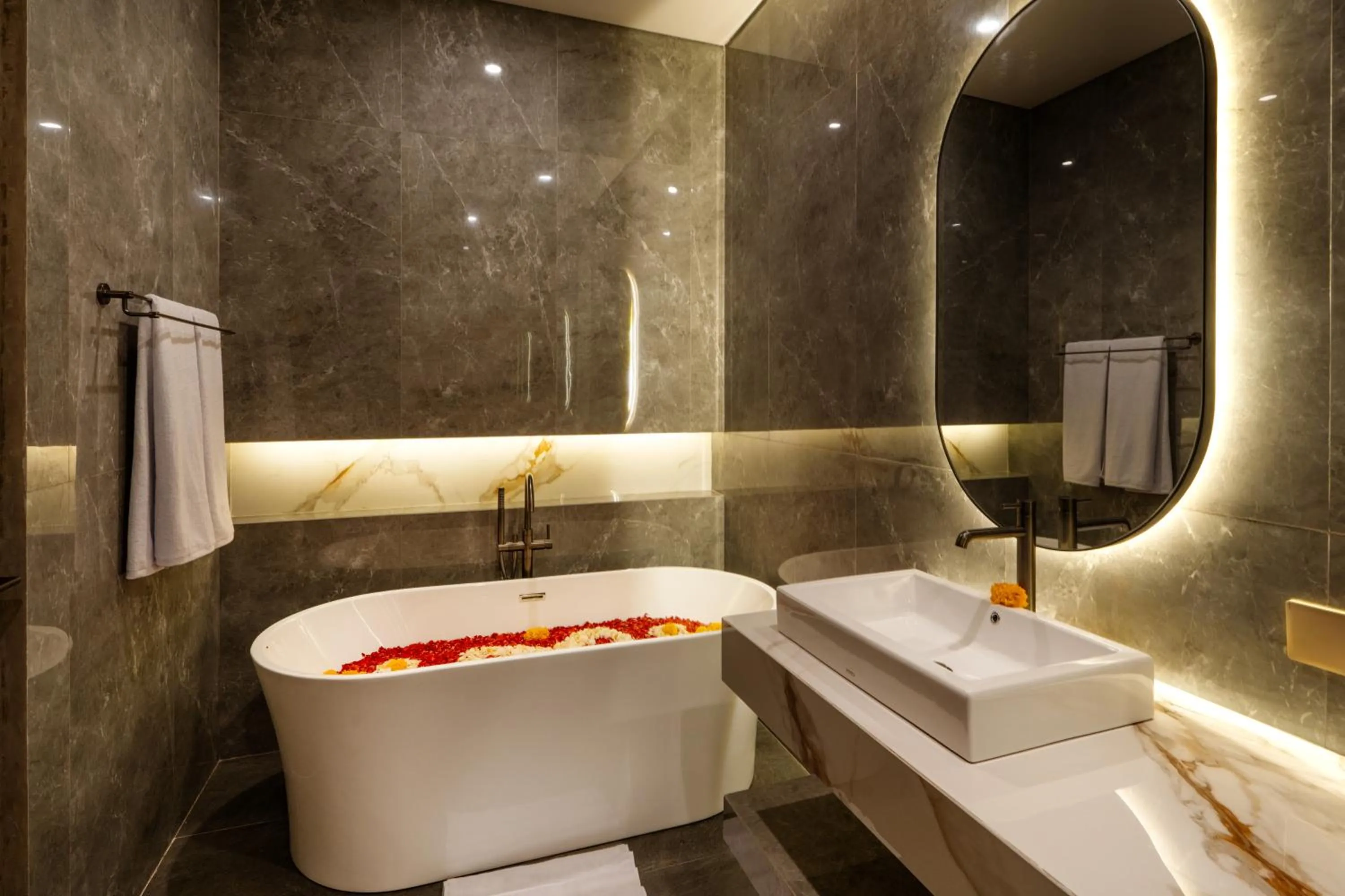 Bath in Khamara Beach Resort
