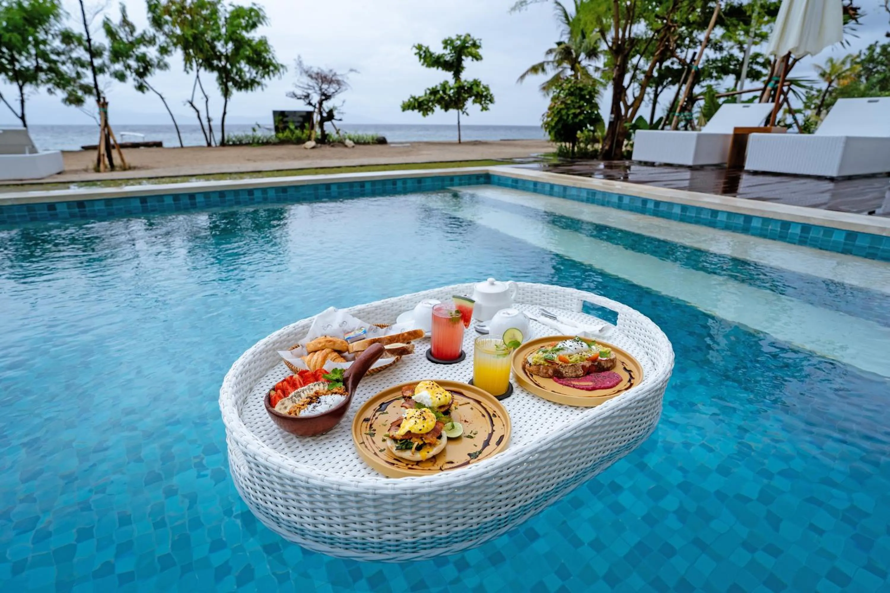 Day in Khamara Beach Resort