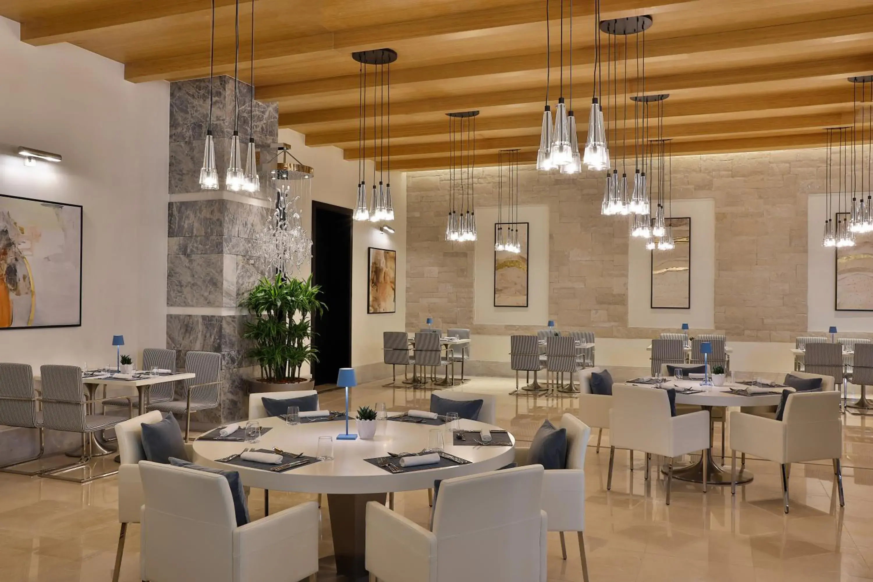 Restaurant/places to eat in Jumeirah Jabal Omar Makkah Restaurant/places to eat in Jumeirah Jabal Omar Makkah