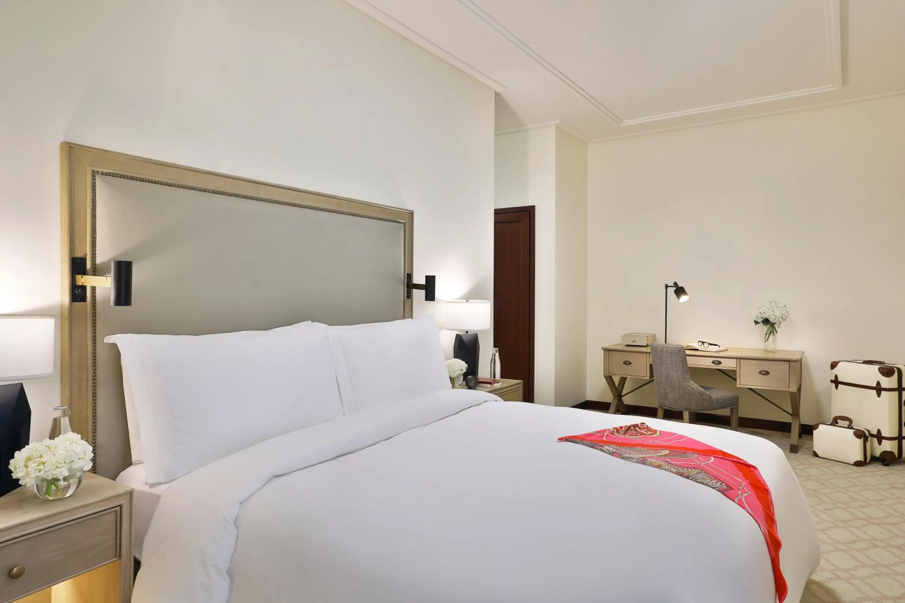 Bedroom, Bed in Jumeirah Jabal Omar Makkah